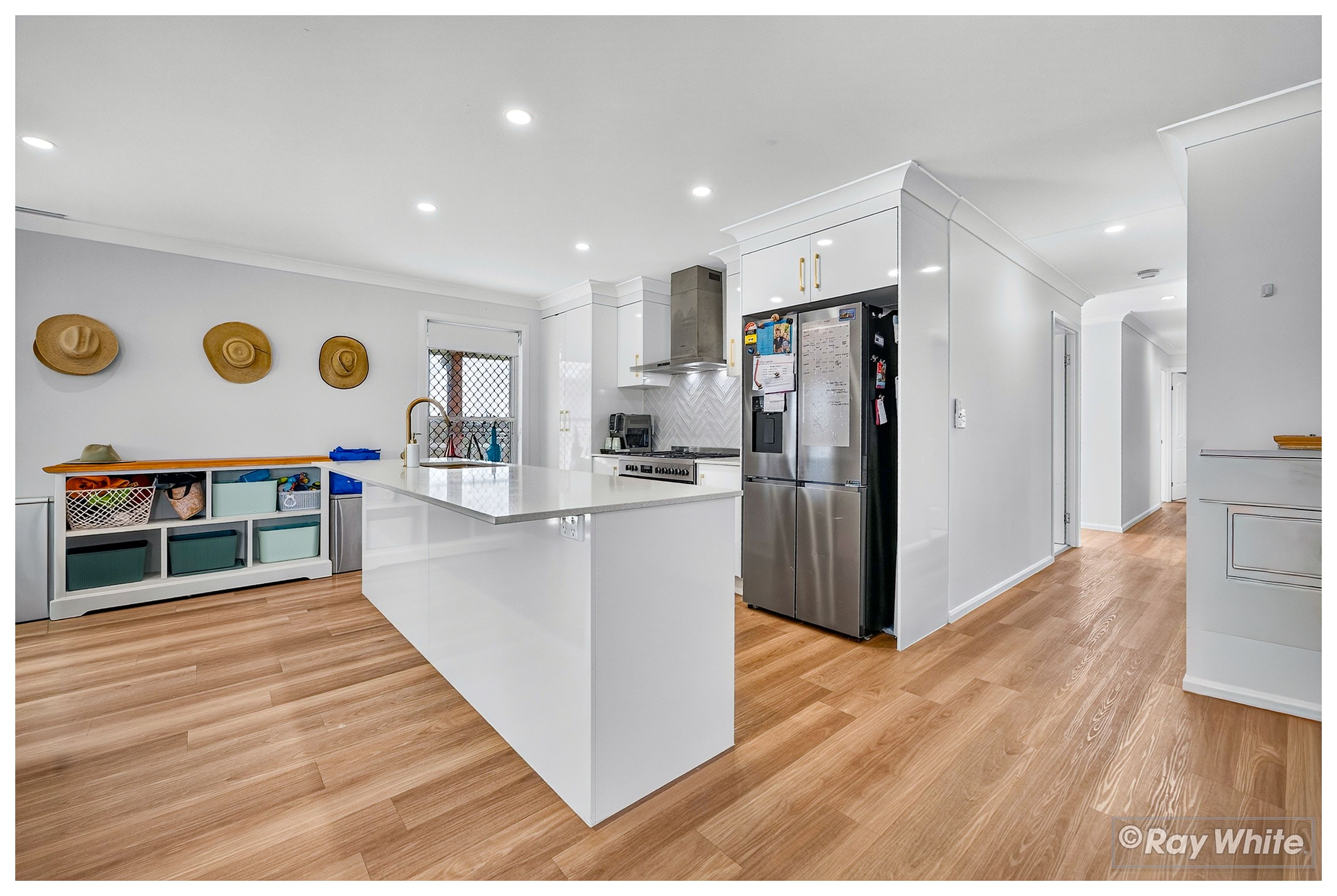 365 Nicholson Road — photo 8 of 30