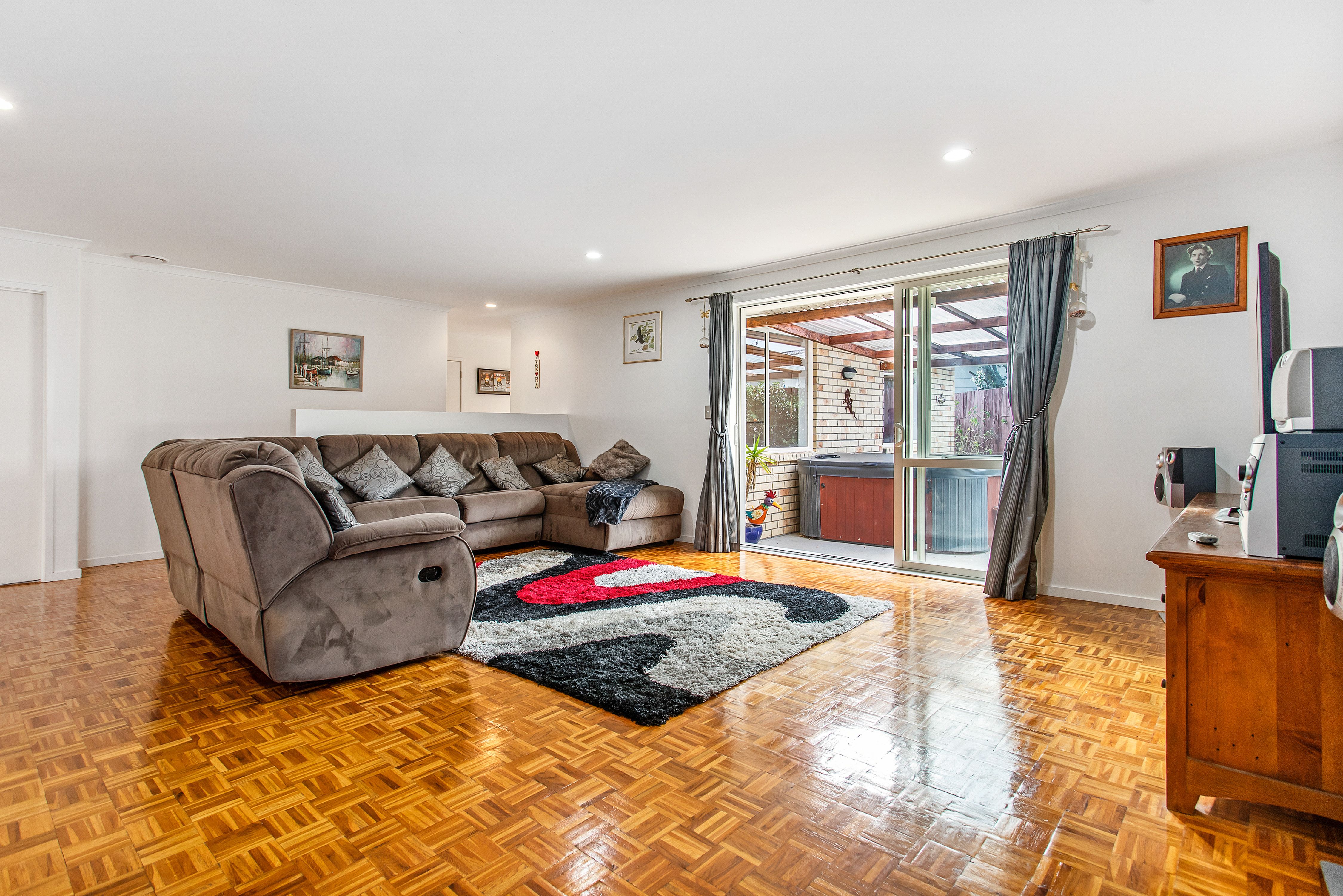 11a Dianne Louise Drive, Half Moon Bay, Manukau City