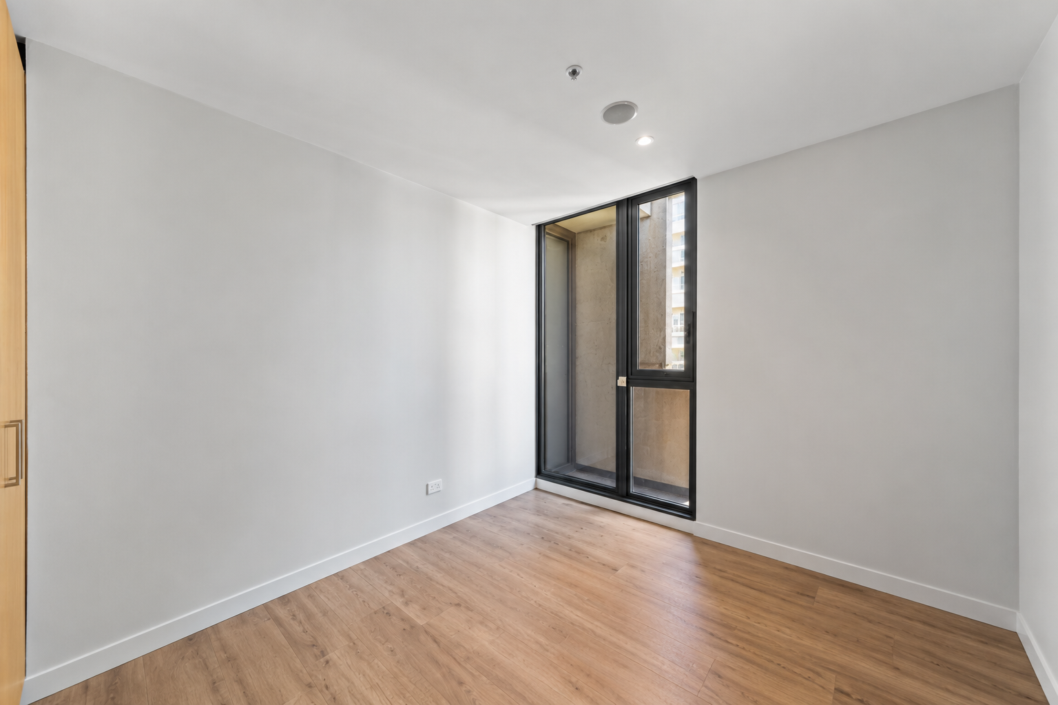 810/220 Spencer Street — photo 6 of 14
