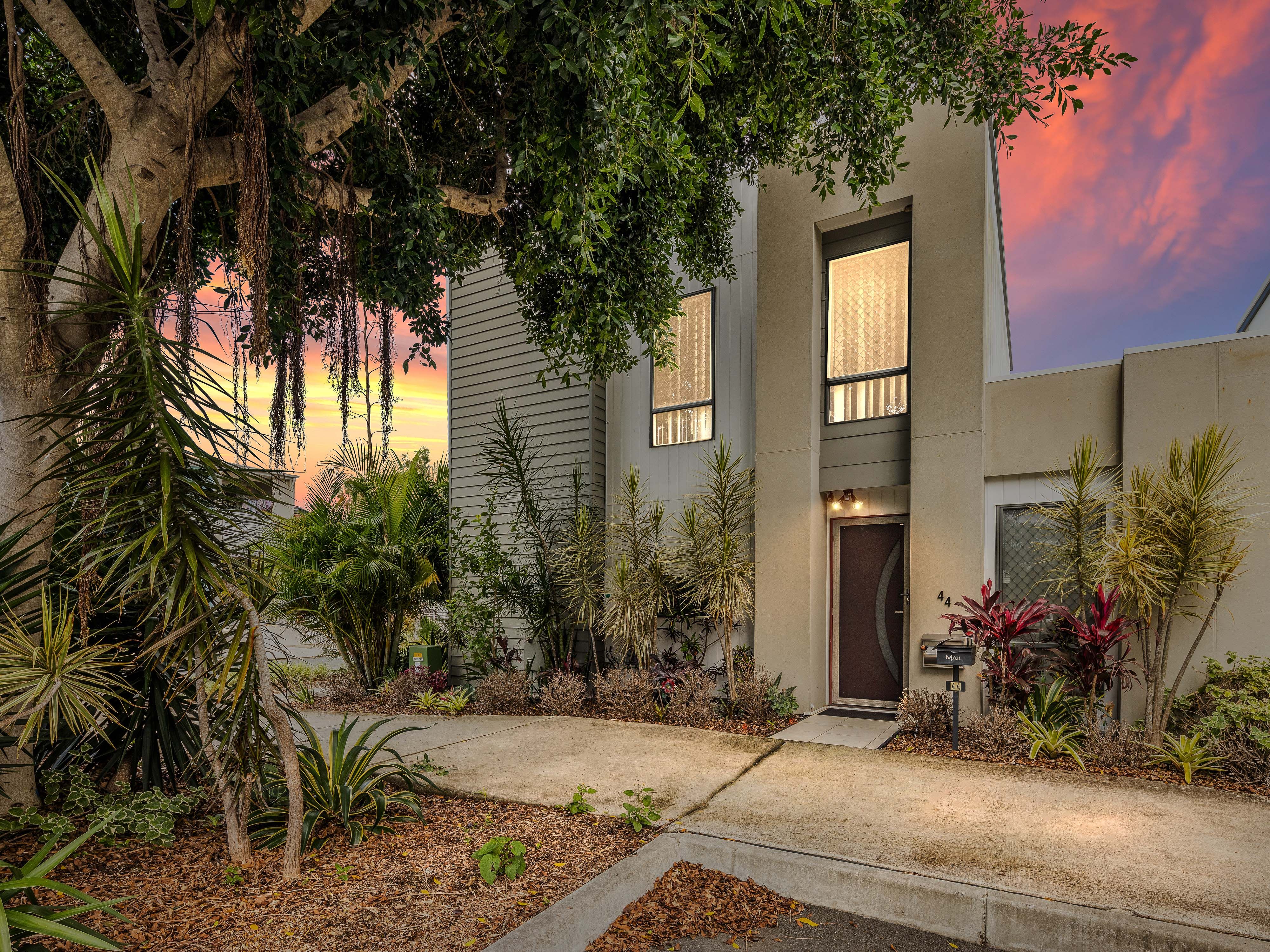 44 Warrumbungle Parade, Fitzgibbon QLD 4018