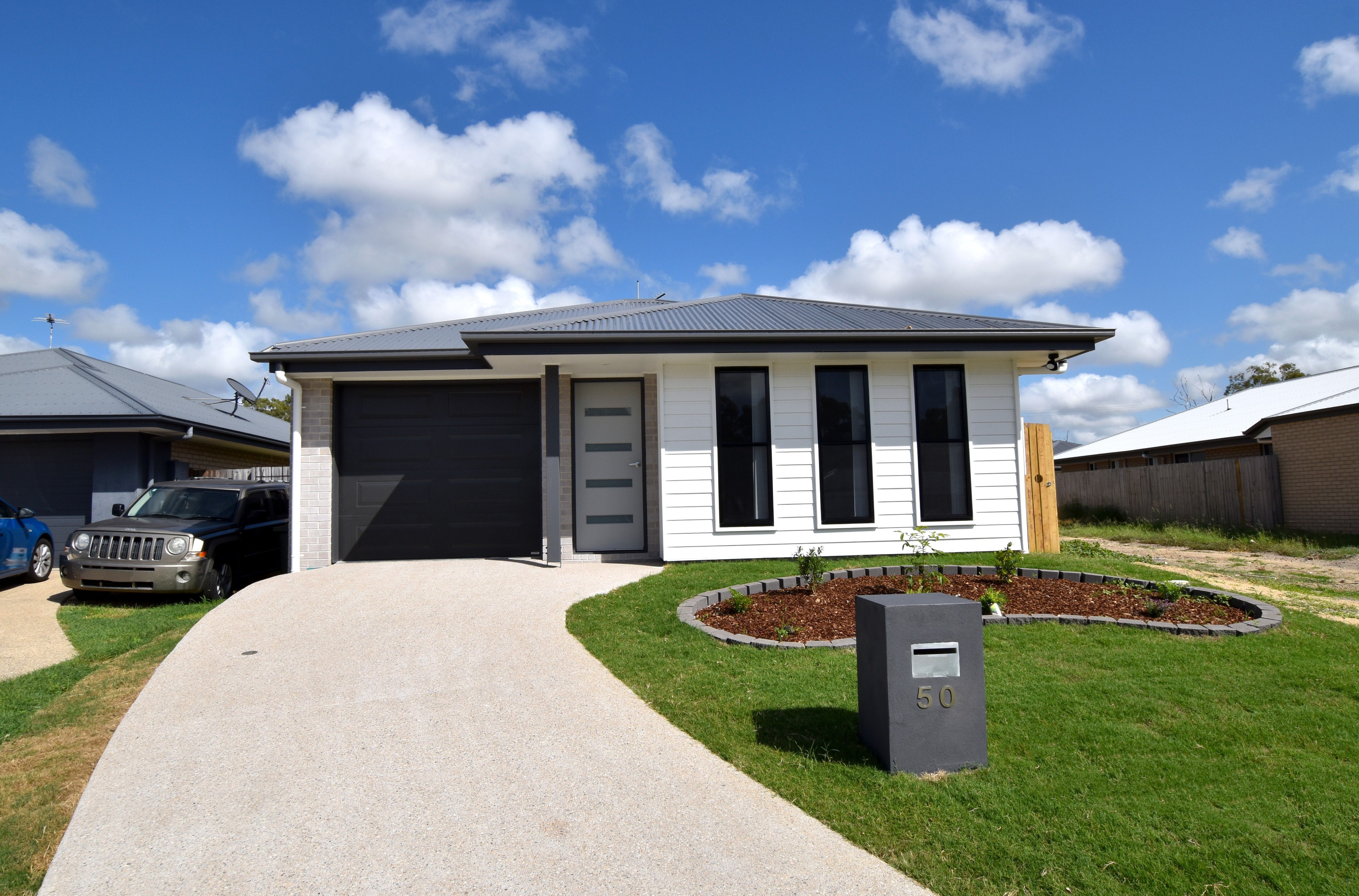 50 Powell Close, New Auckland, QLD 4680