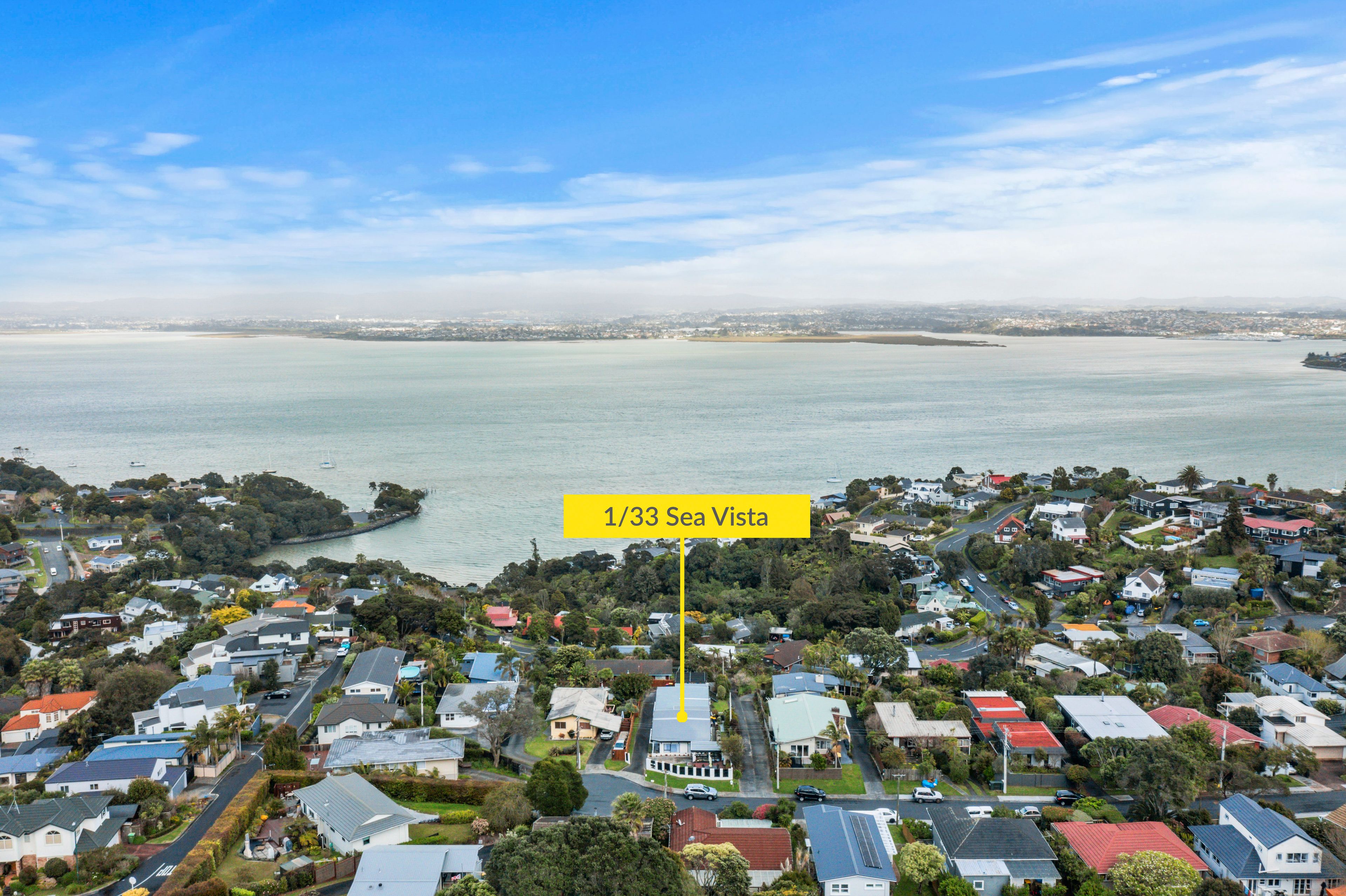1/33 Sea Vista Avenue, Beach Haven, North Shore City