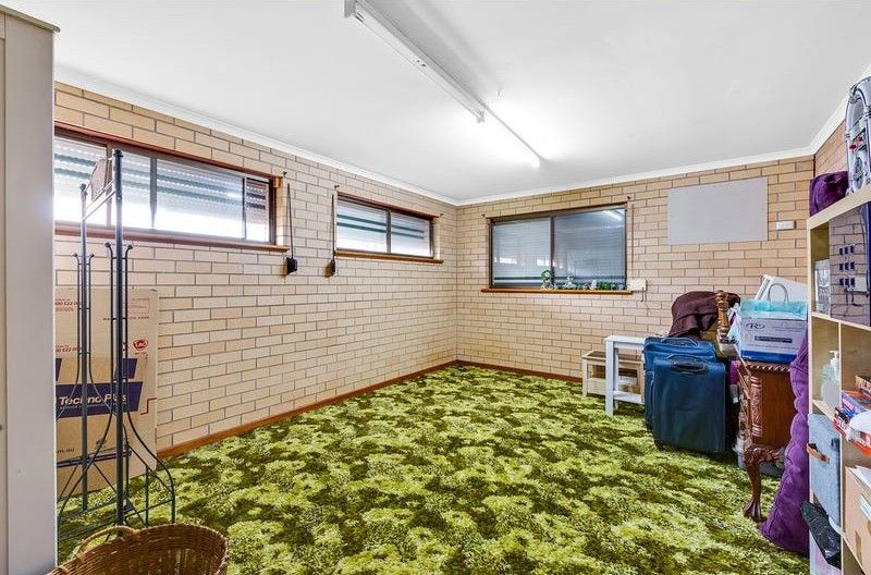 8 Hallville Street — photo 16 of 16