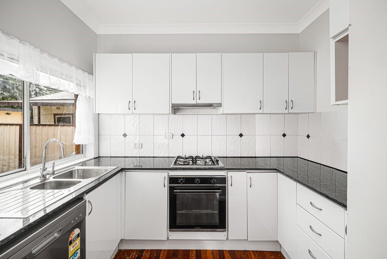8 Benalong Street, St Marys, NSW 2760