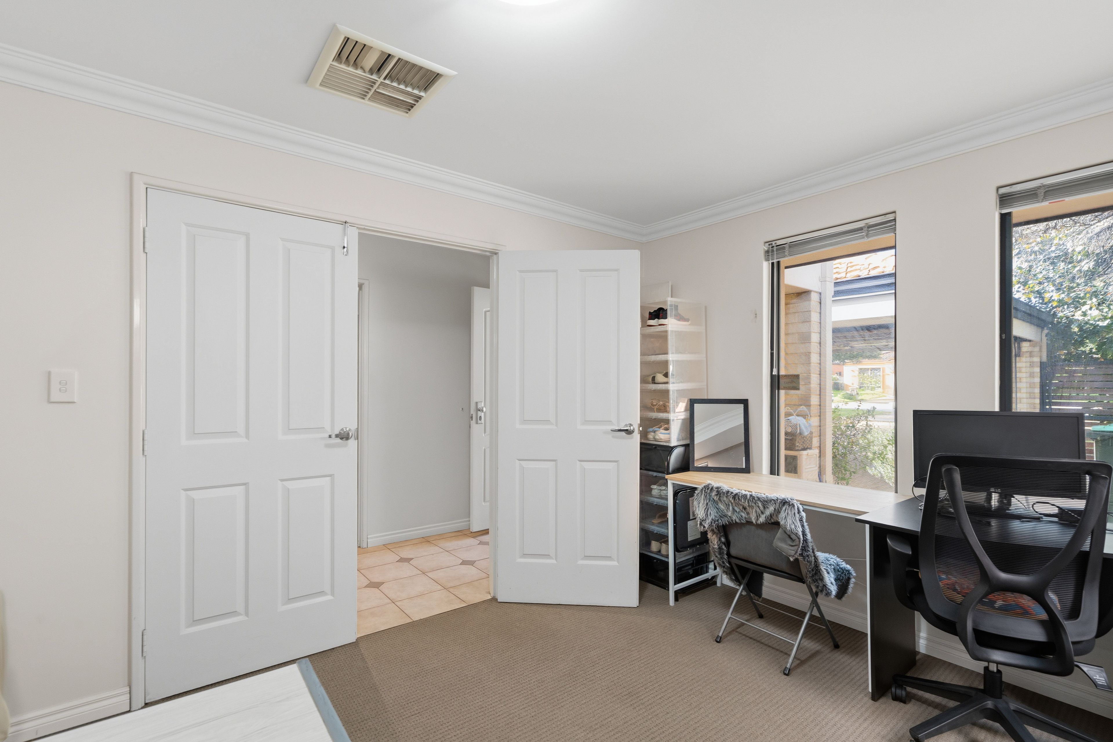 94 Toorak Road — photo 6 of 24