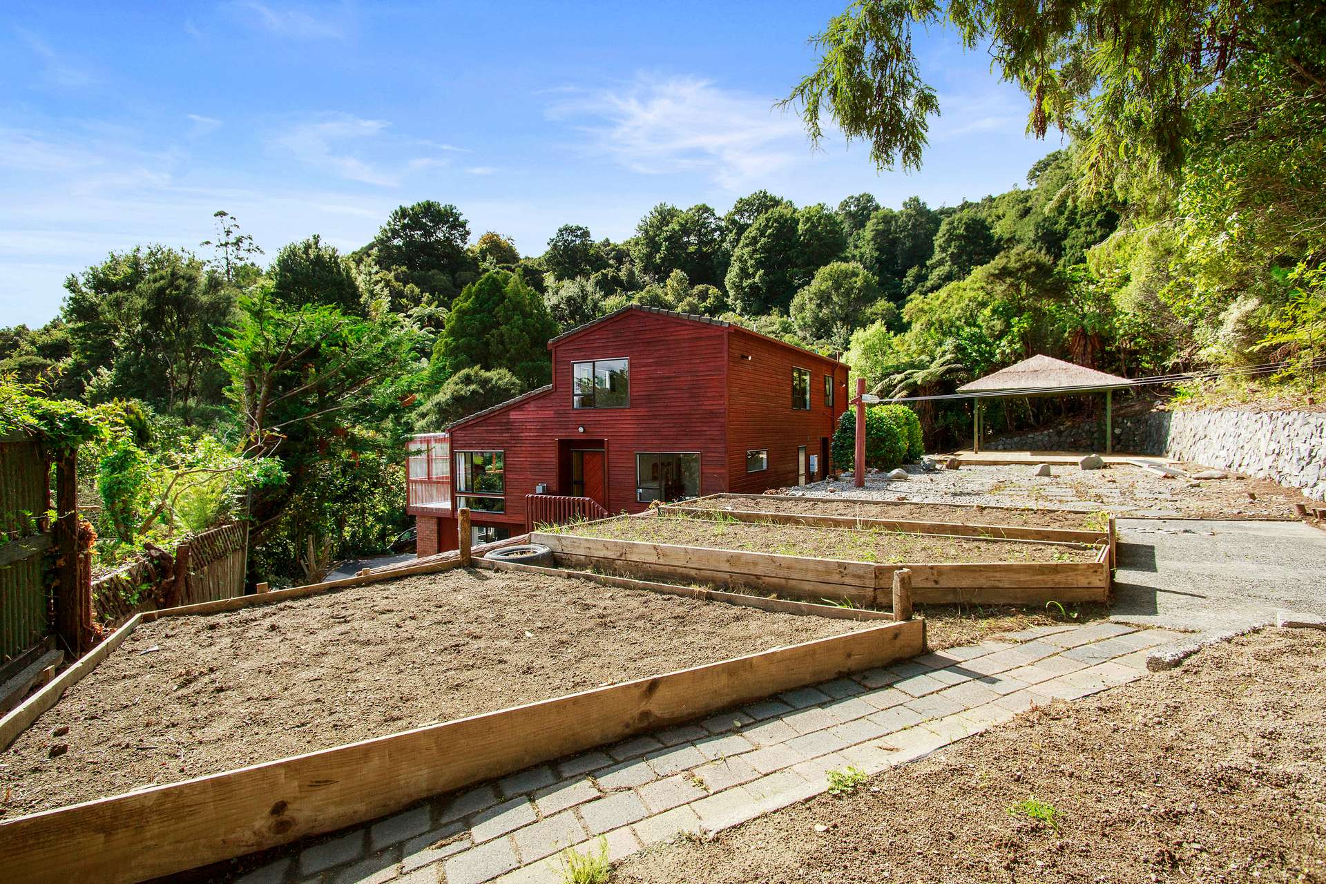 23F Kennedy Grove photo 19