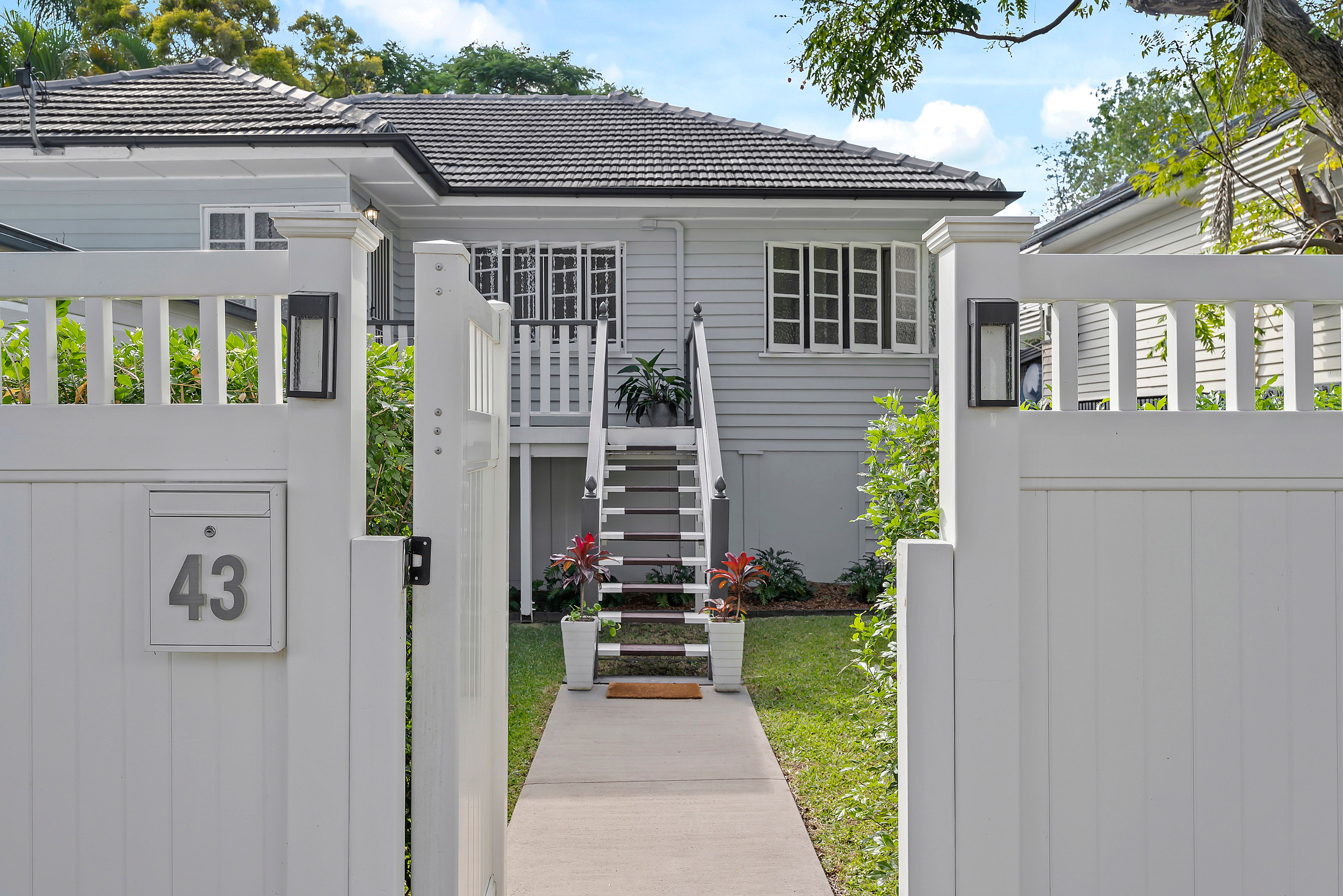 43 Dora Street, Moorooka QLD 4105