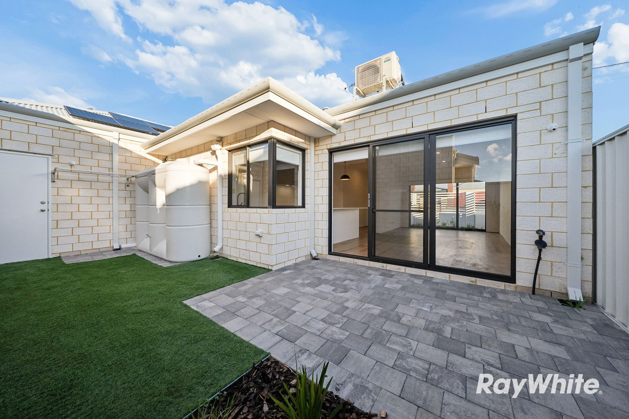28C Scaddan Street — photo 15 of 30