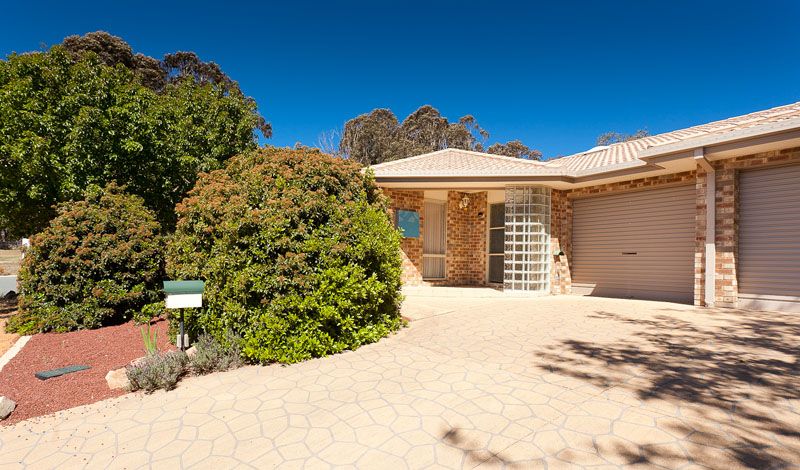 18 Watchorn Close, Holt ACT 2615