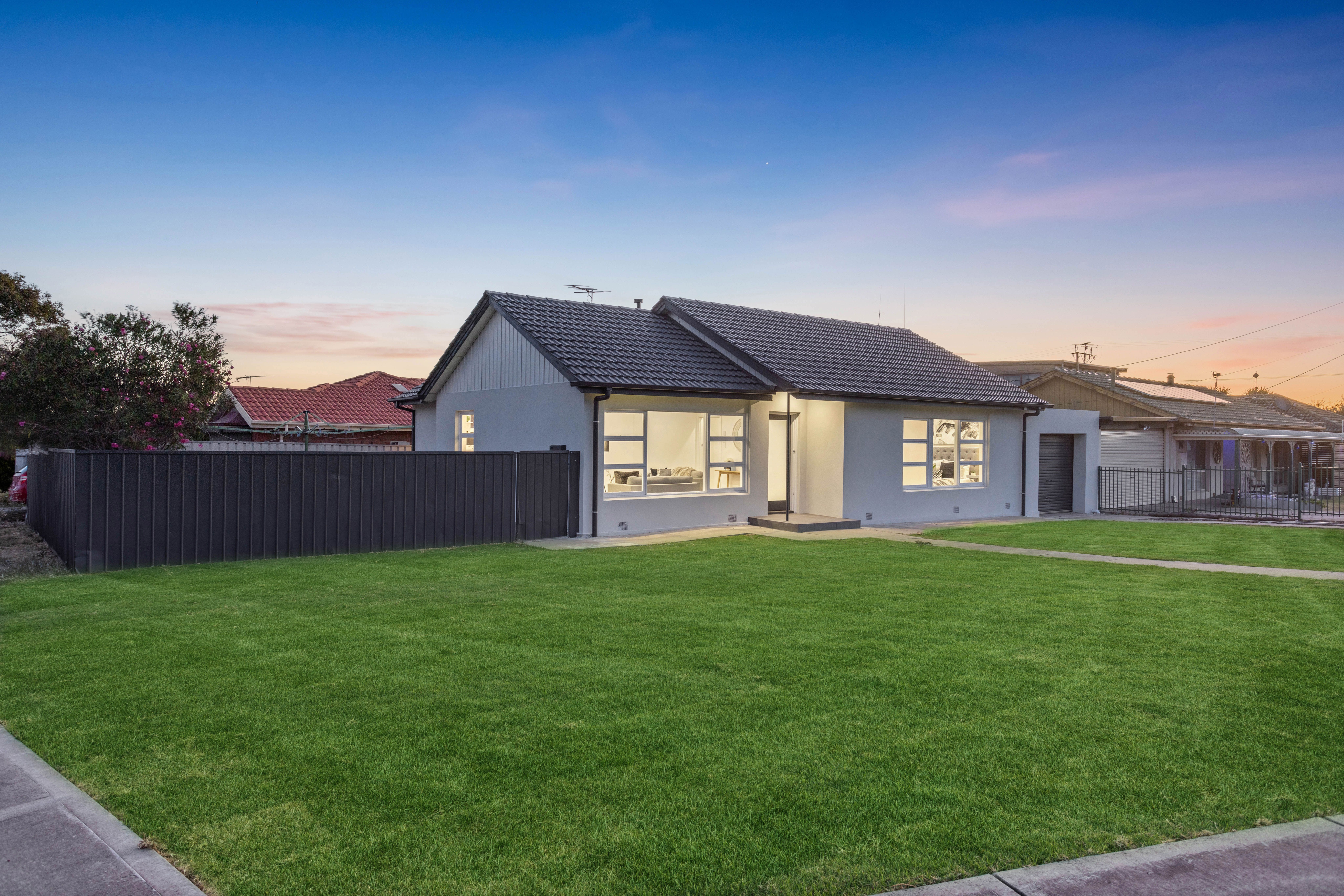 6 Anembo Street, O'Sullivan Beach SA 5166