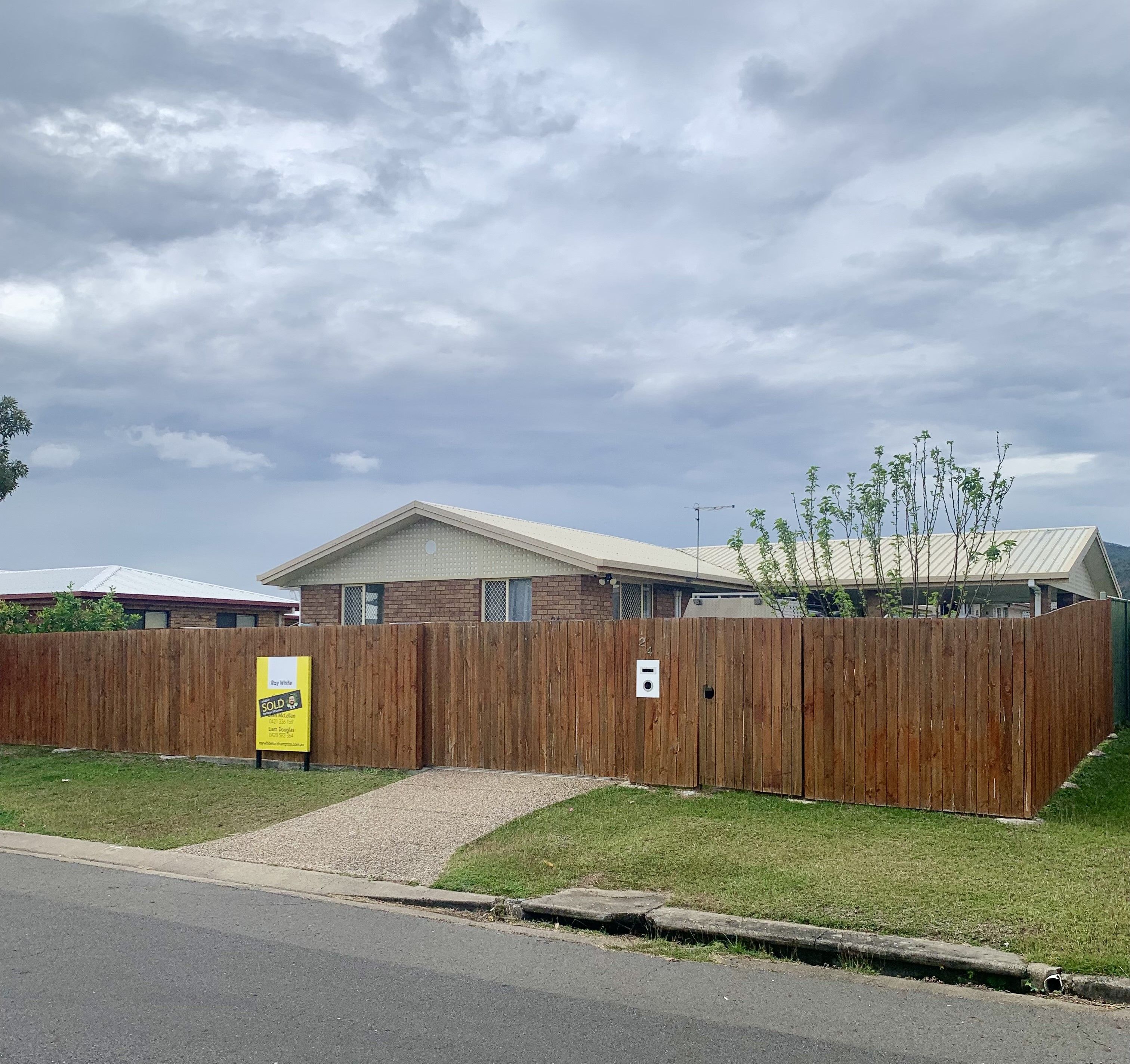 24 Smithwick Street, Norman Gardens QLD 4701