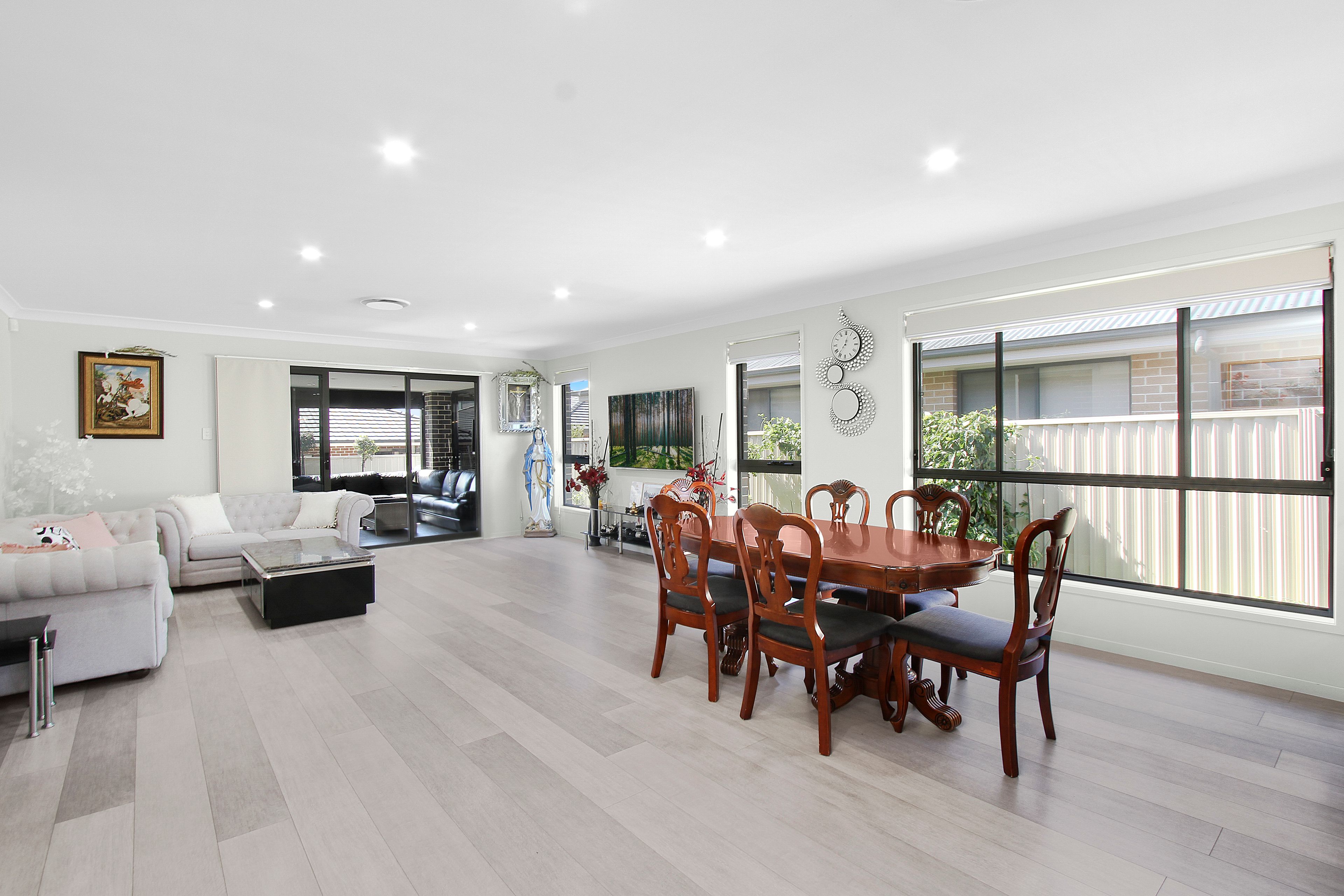 Oran Park, NSW 2570