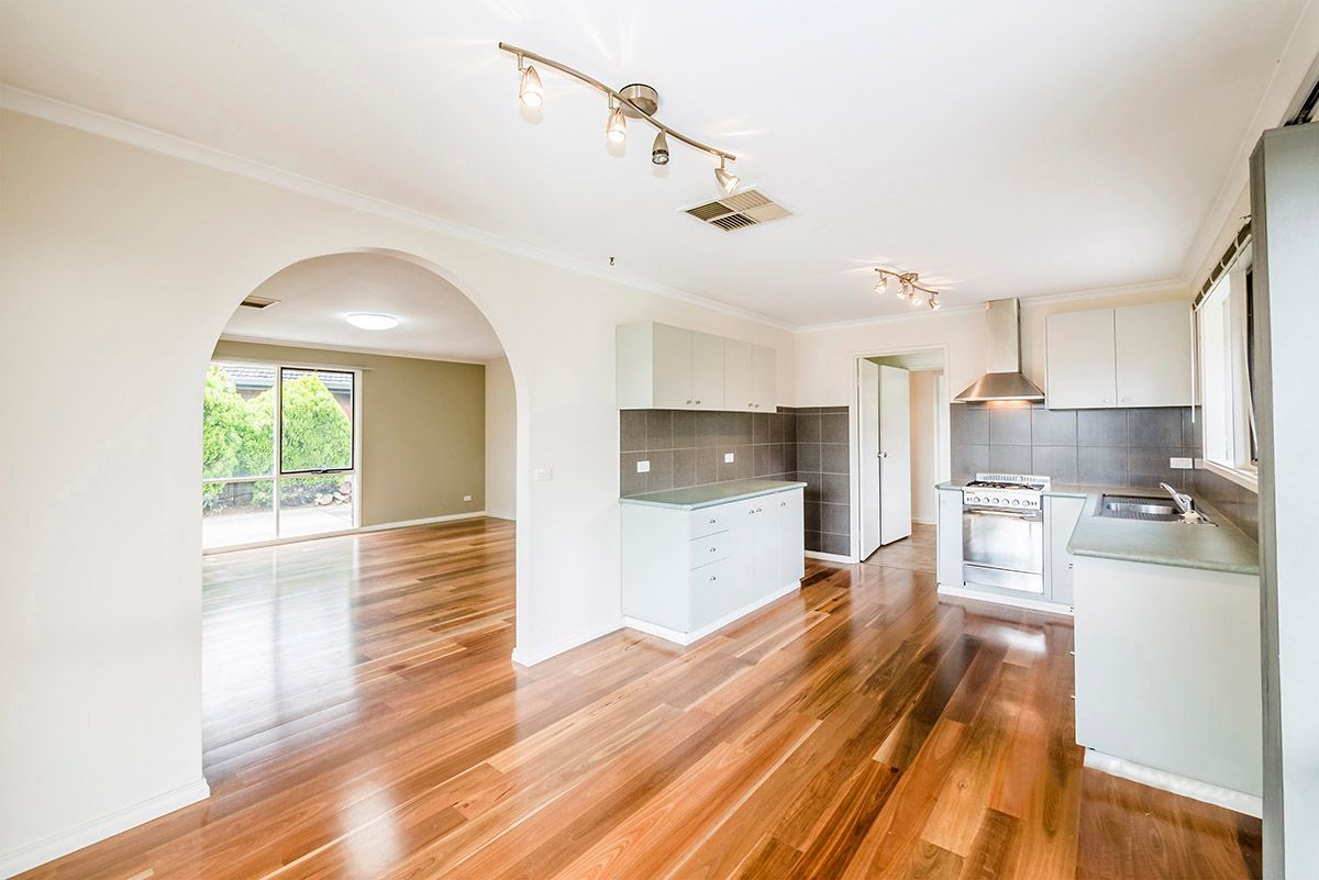 12 Hoop Pine Court, Cranbourne North, VIC 3977