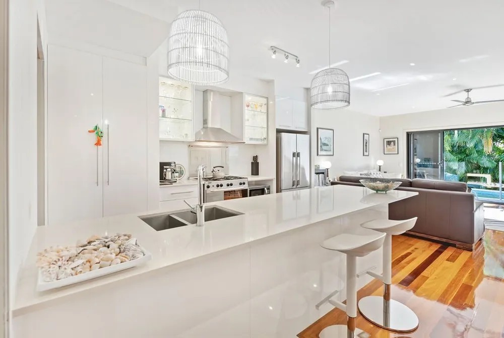 2/5 Heeb Street, Bundall, QLD 4217