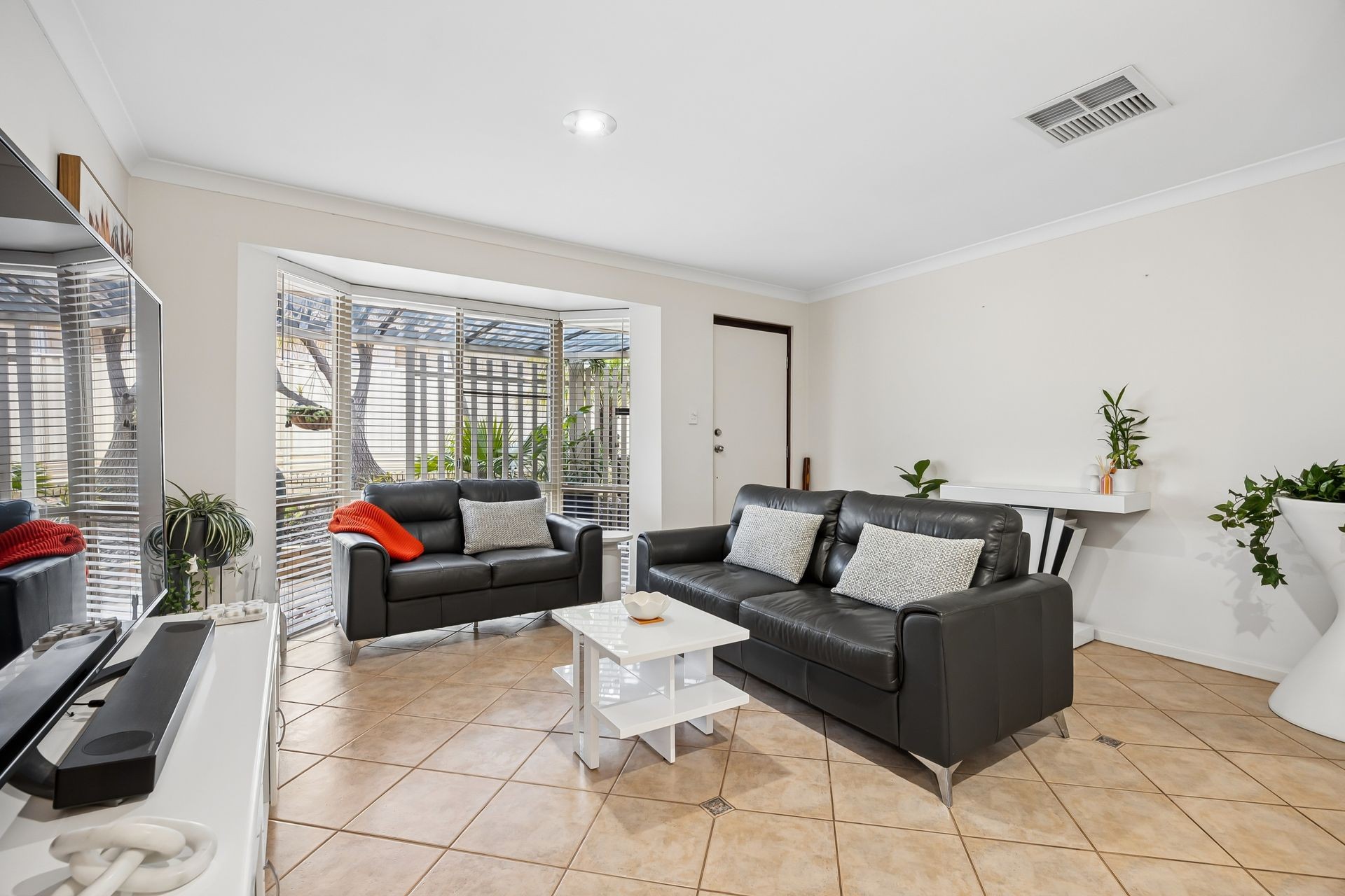 2/98 Reynolds Road, Mount Pleasant, WA 6153