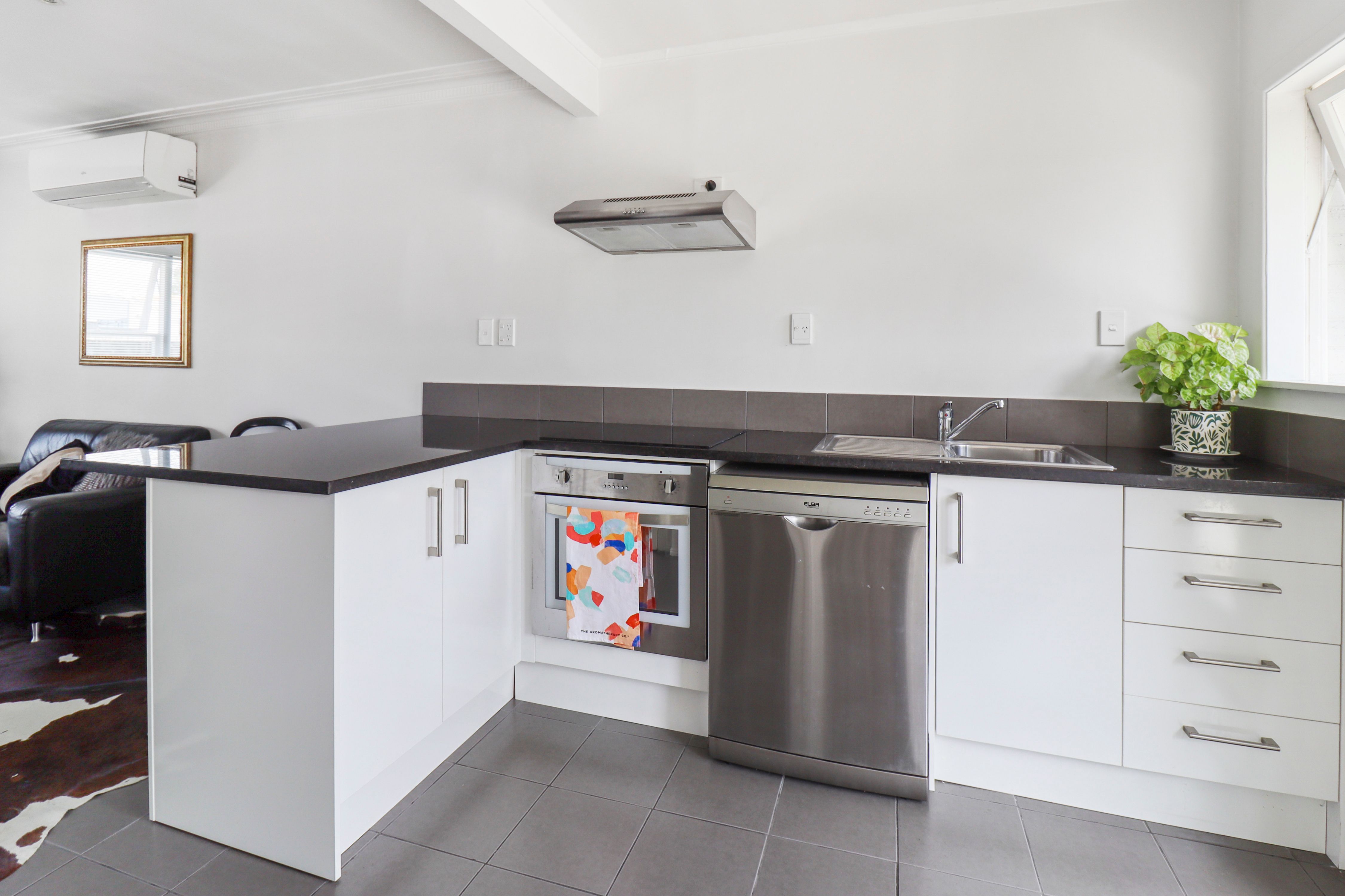 2/181 Buckland Road, Mangere, Manukau City