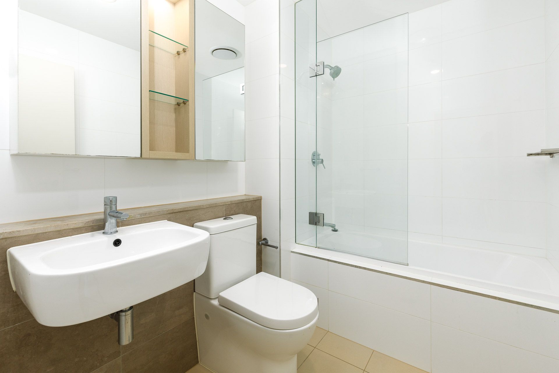 1208/5 Mooltan Avenue — photo 5 of 10