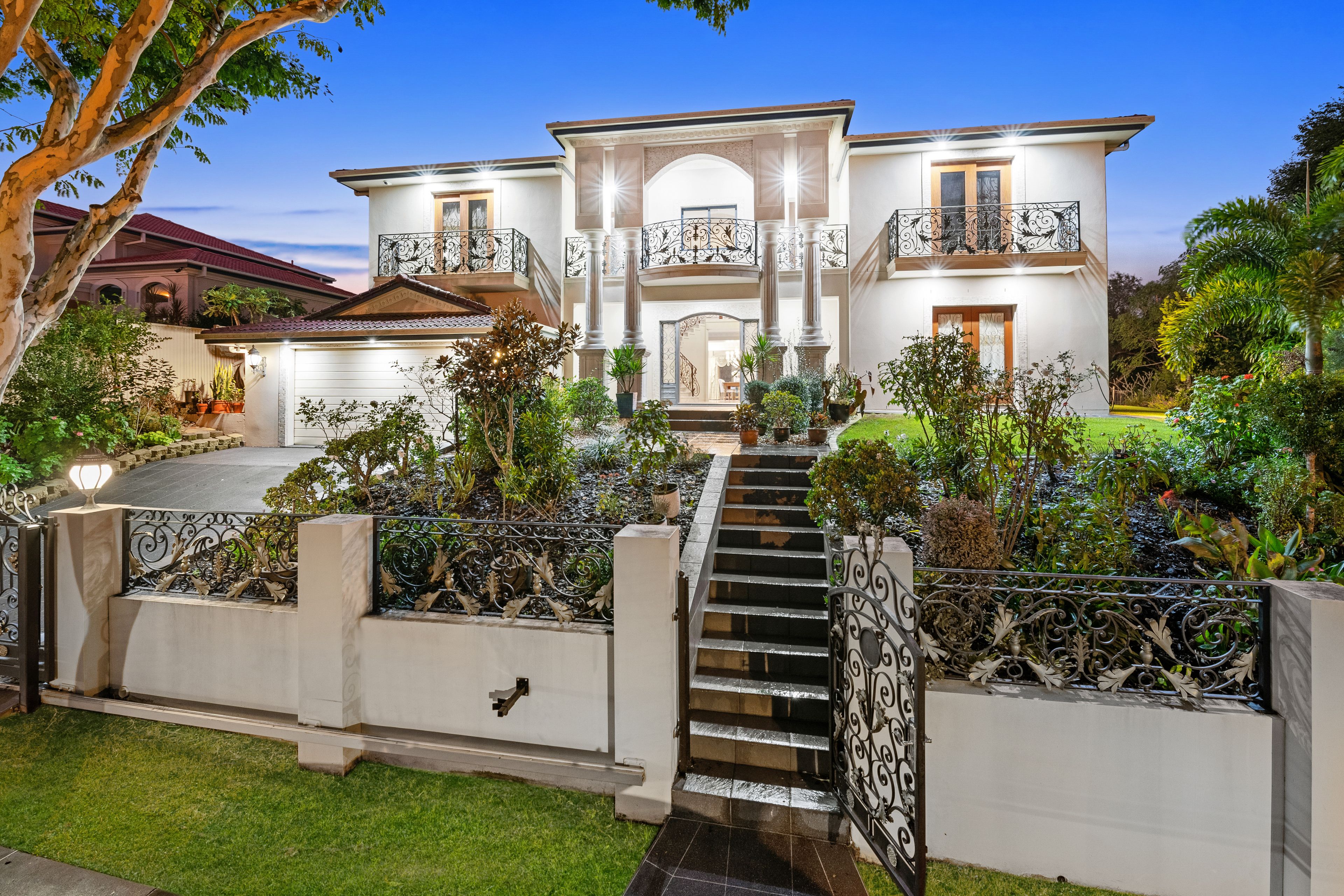60 Bordeaux Street, Eight Mile Plains, QLD 4113