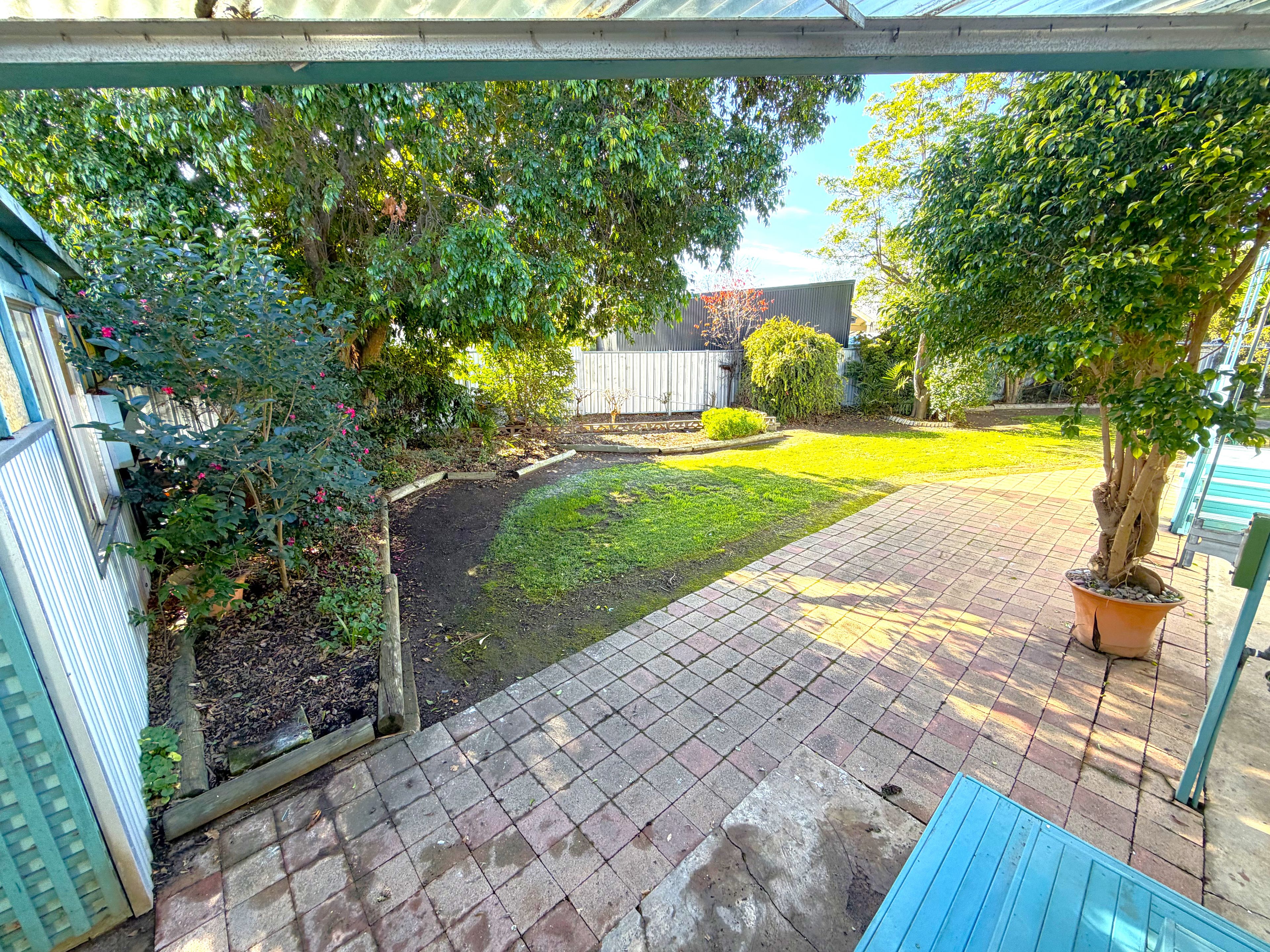 6 Stratton Court — photo 11 of 13