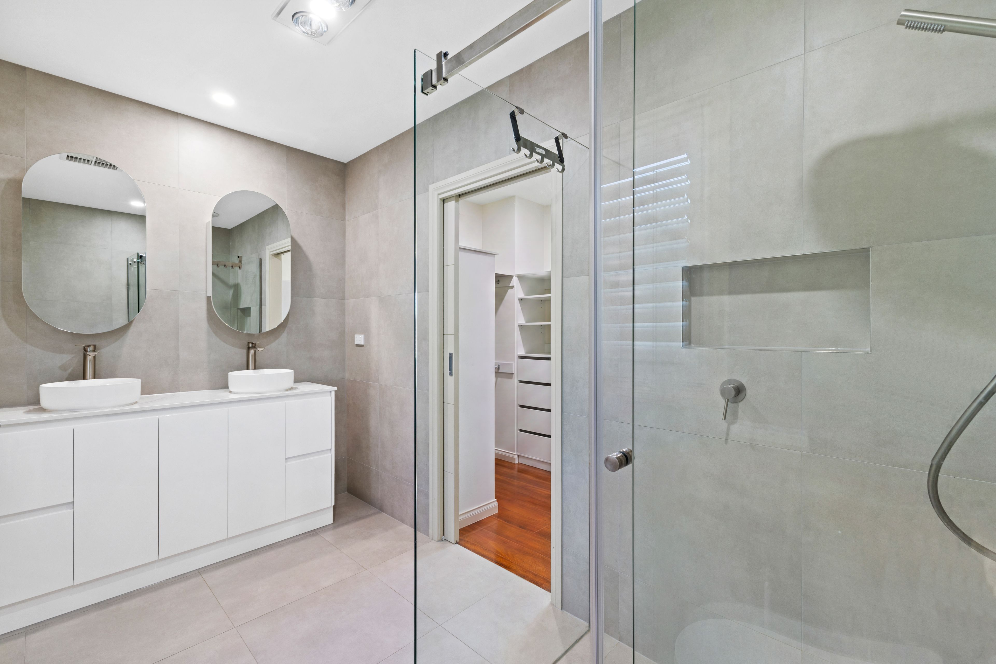 41 Fraser Street — photo 14 of 15