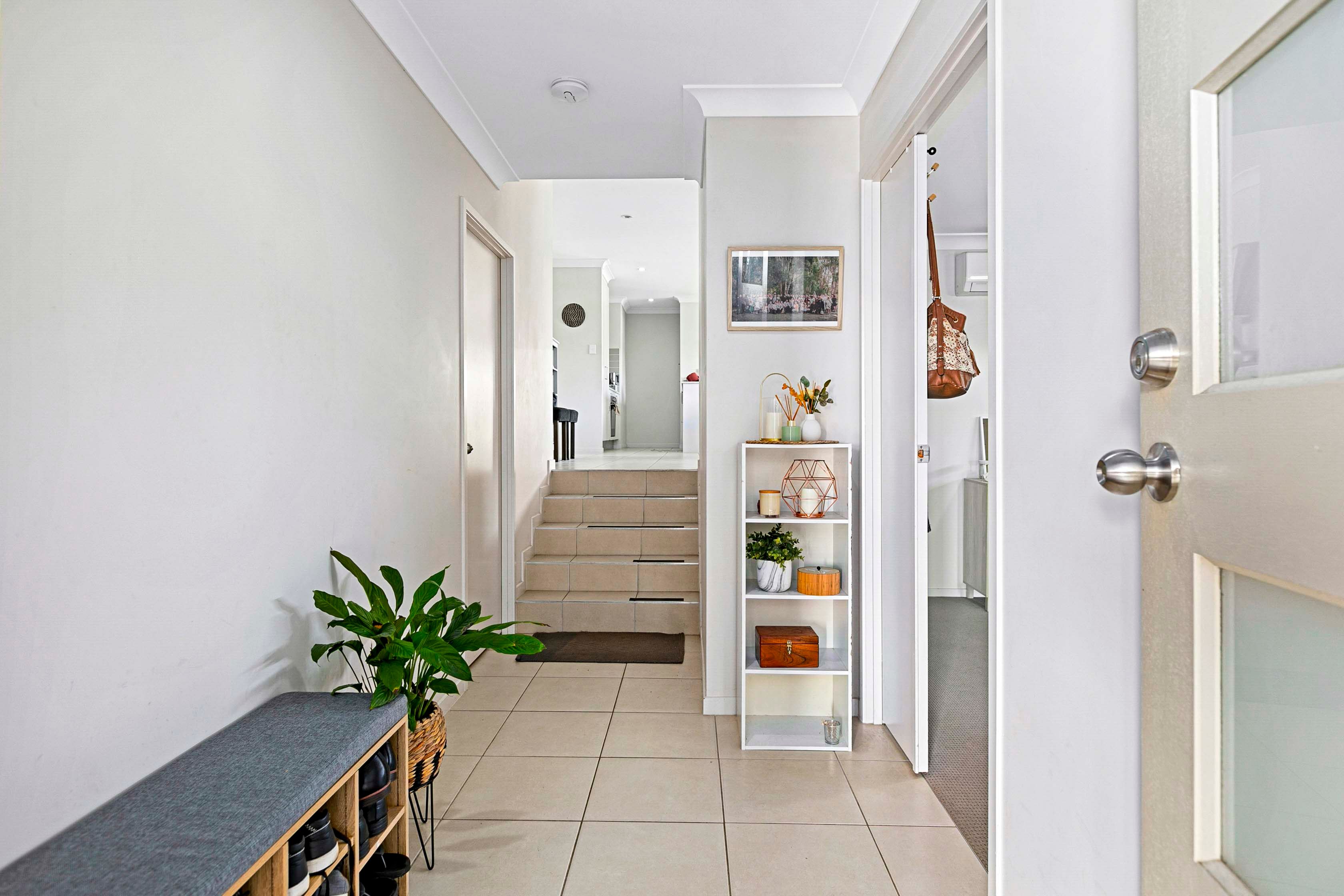 3 Parame Court, Nikenbah, QLD 4655