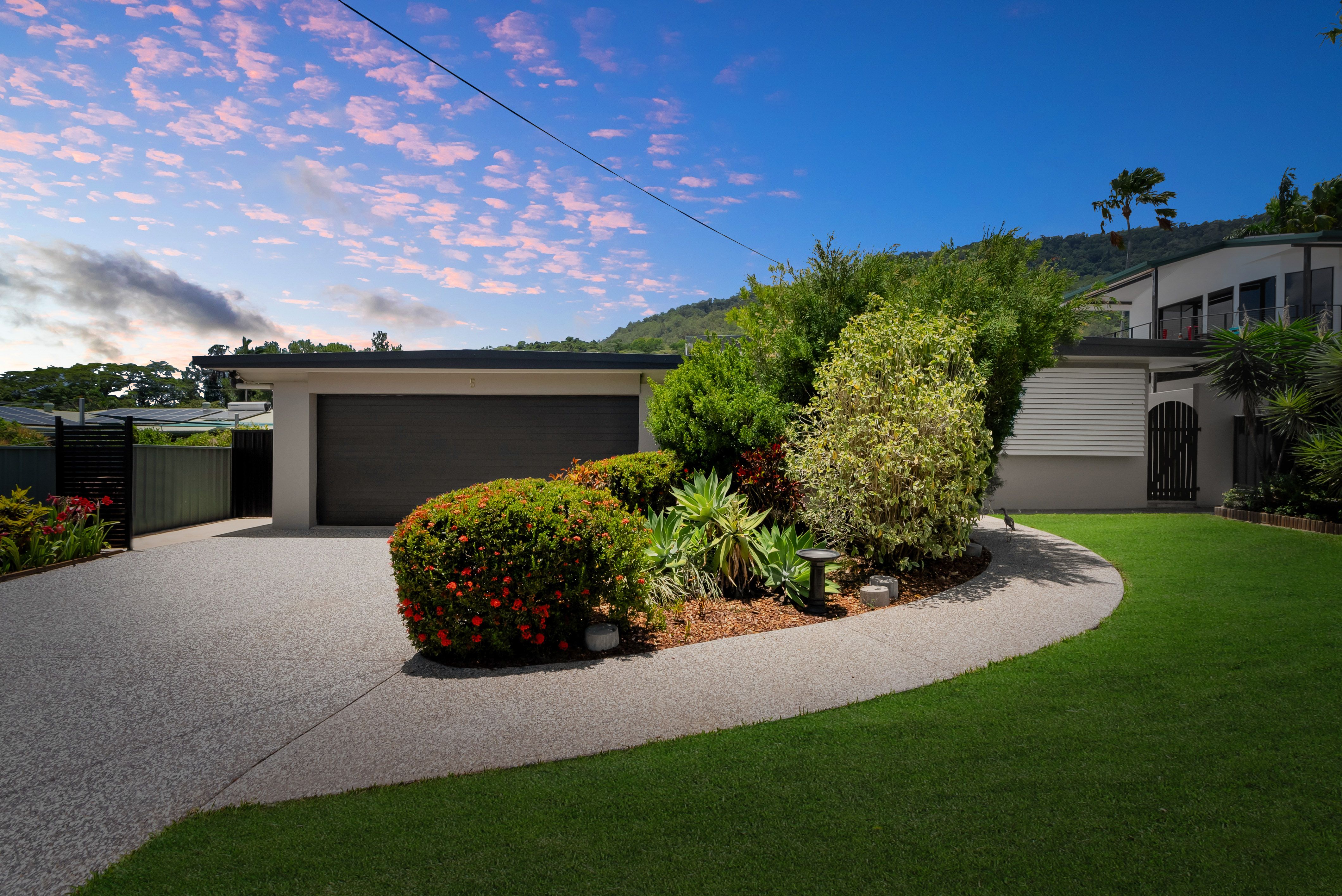 5 Matador Close, Bayview Heights QLD 4868