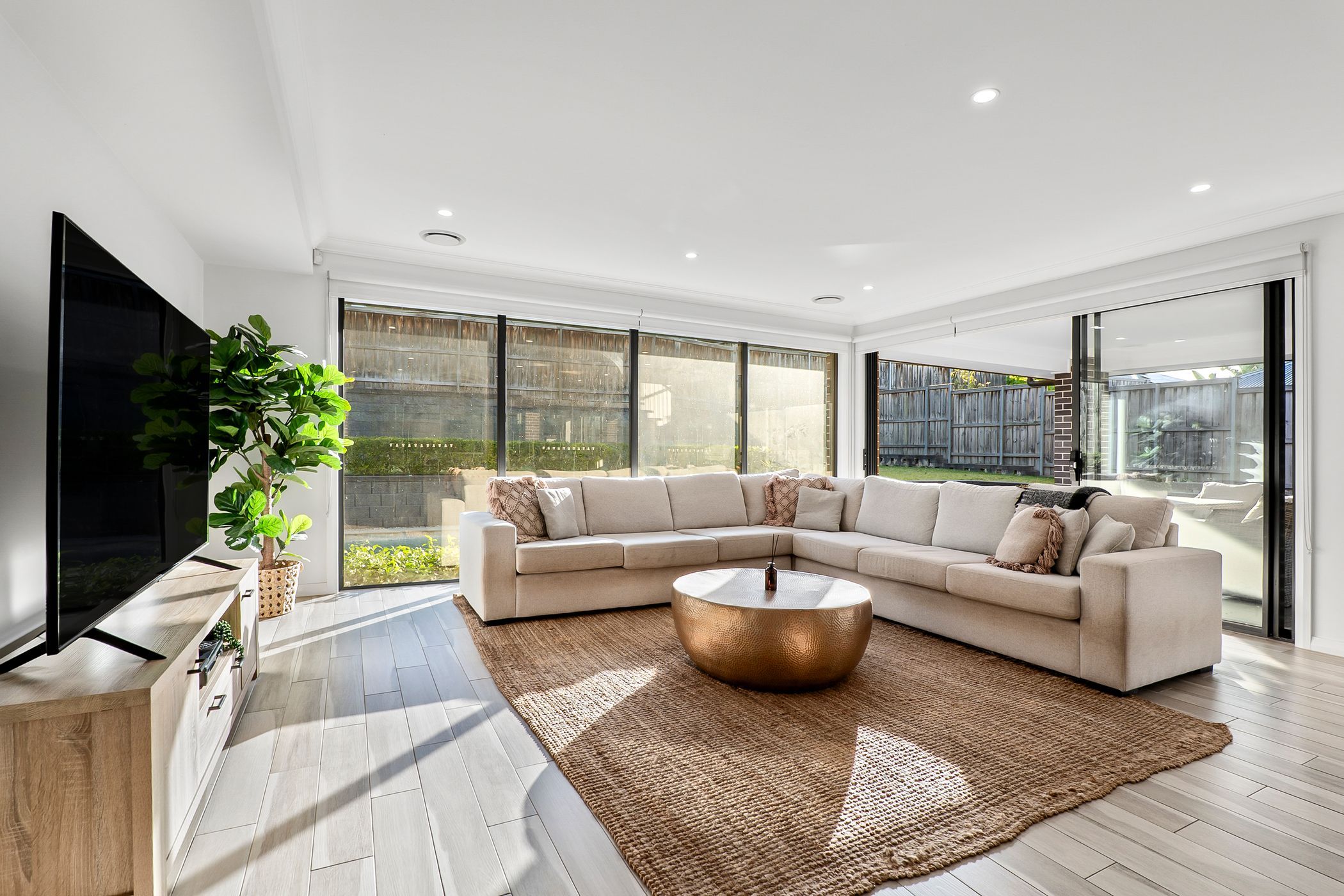14 Range Street — photo 6 of 21