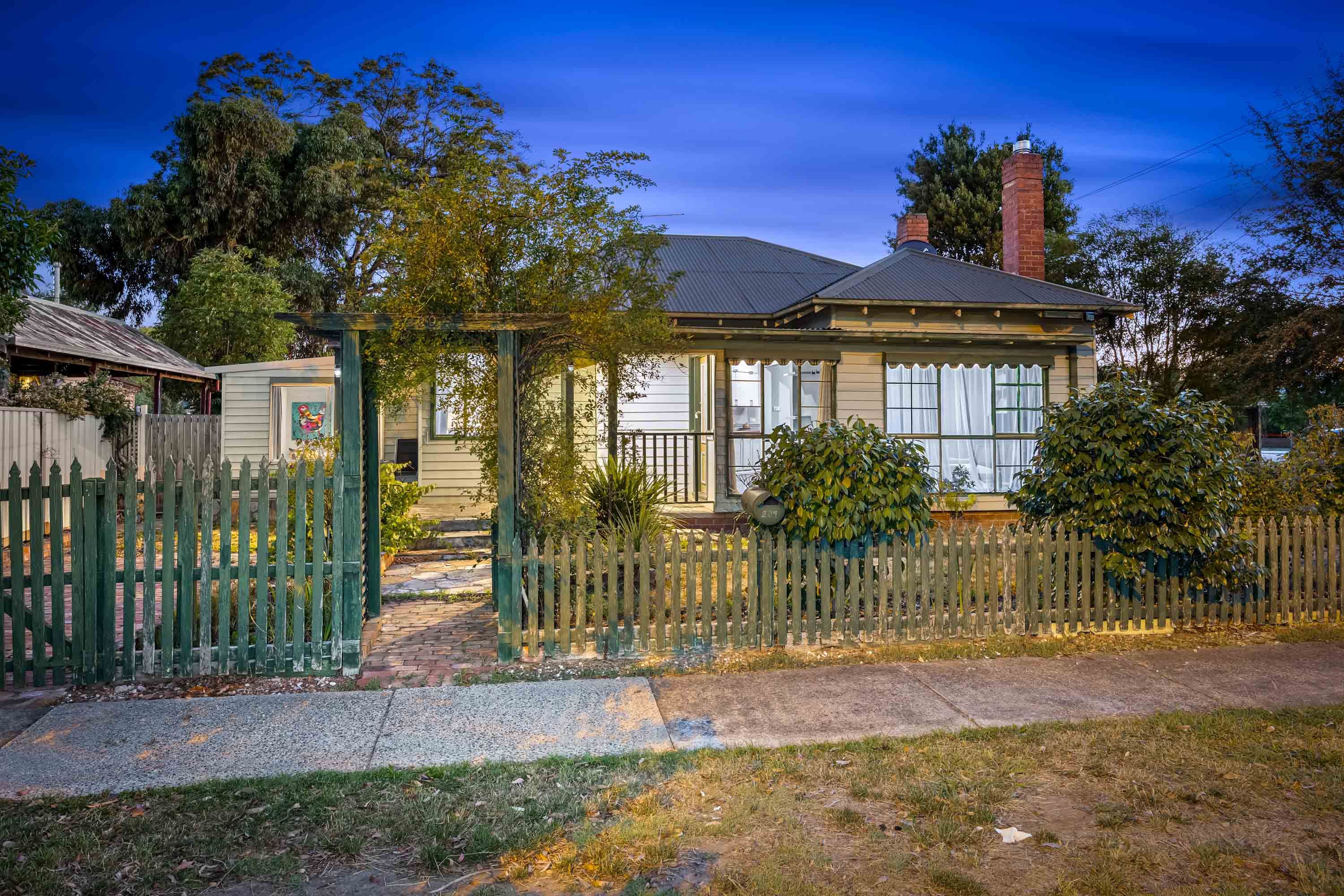 209 Rubicon Street, Sebastopol VIC 3356