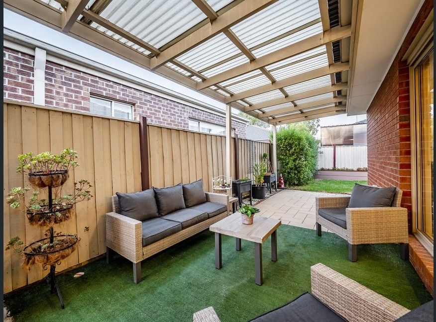 45 Gregson Grove — photo 10 of 12