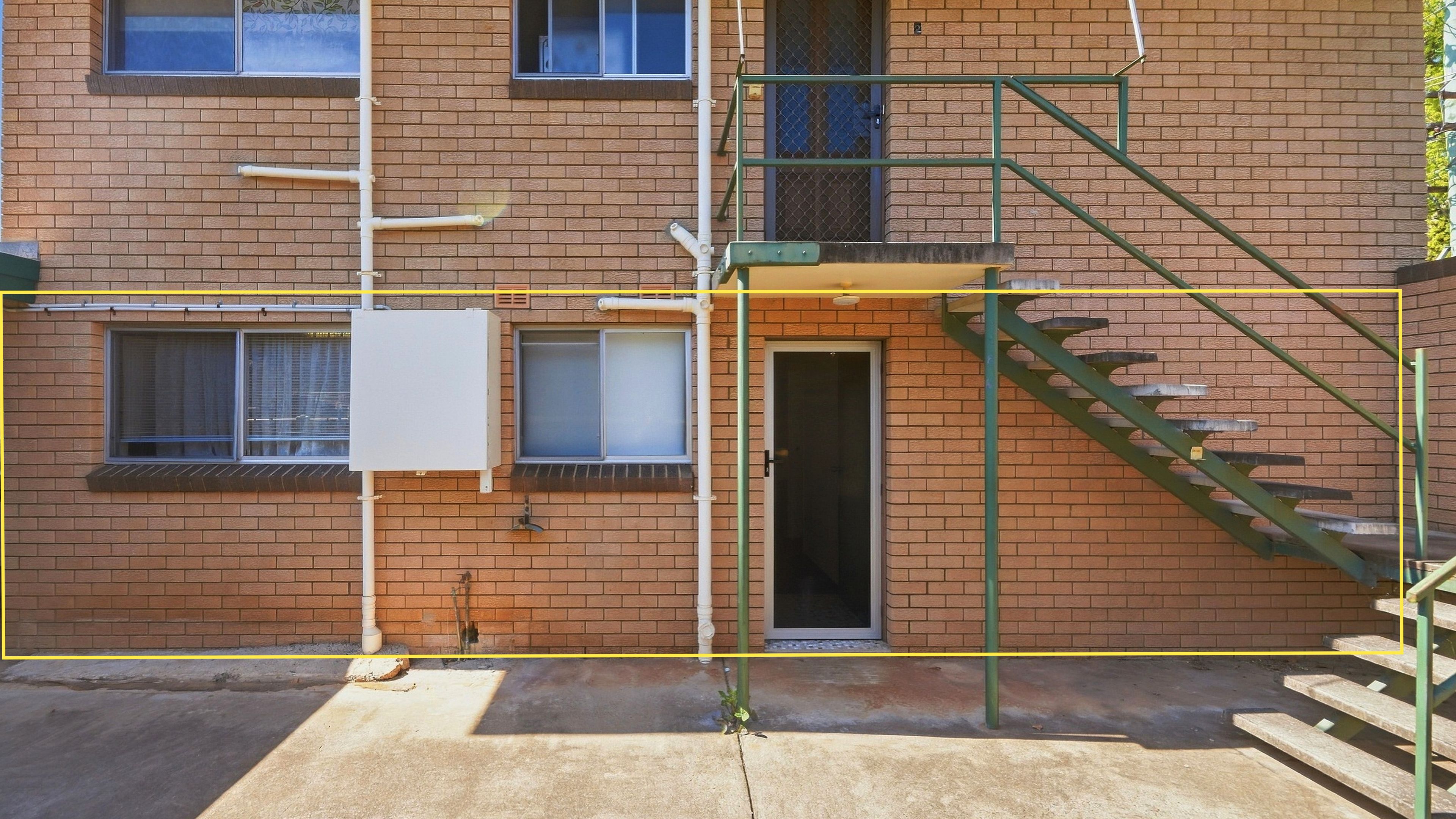 1/150 Oliver Street — photo 11 of 16