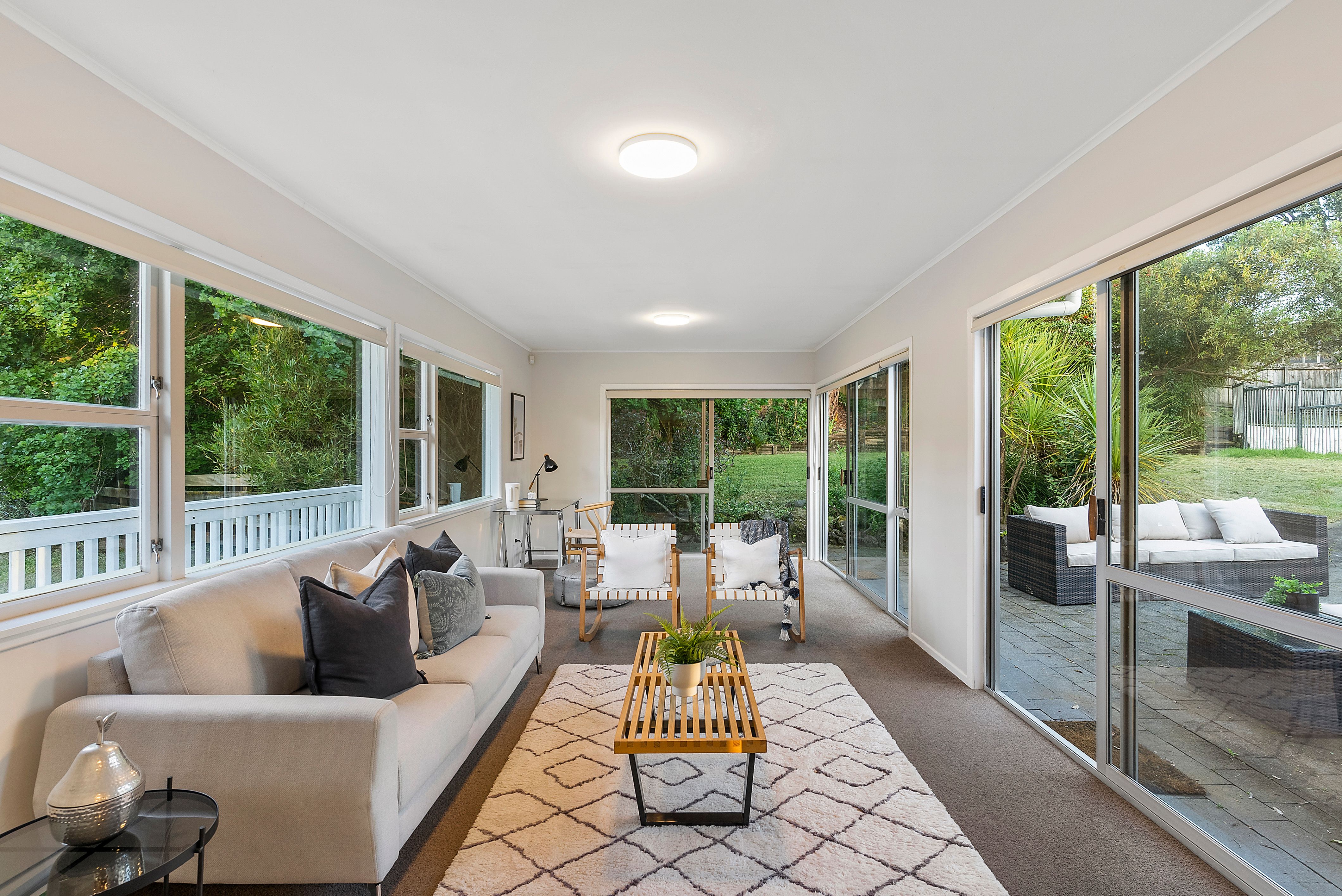 1/42 Woodlands Crescent, Browns Bay, North Shore City 0630 House for