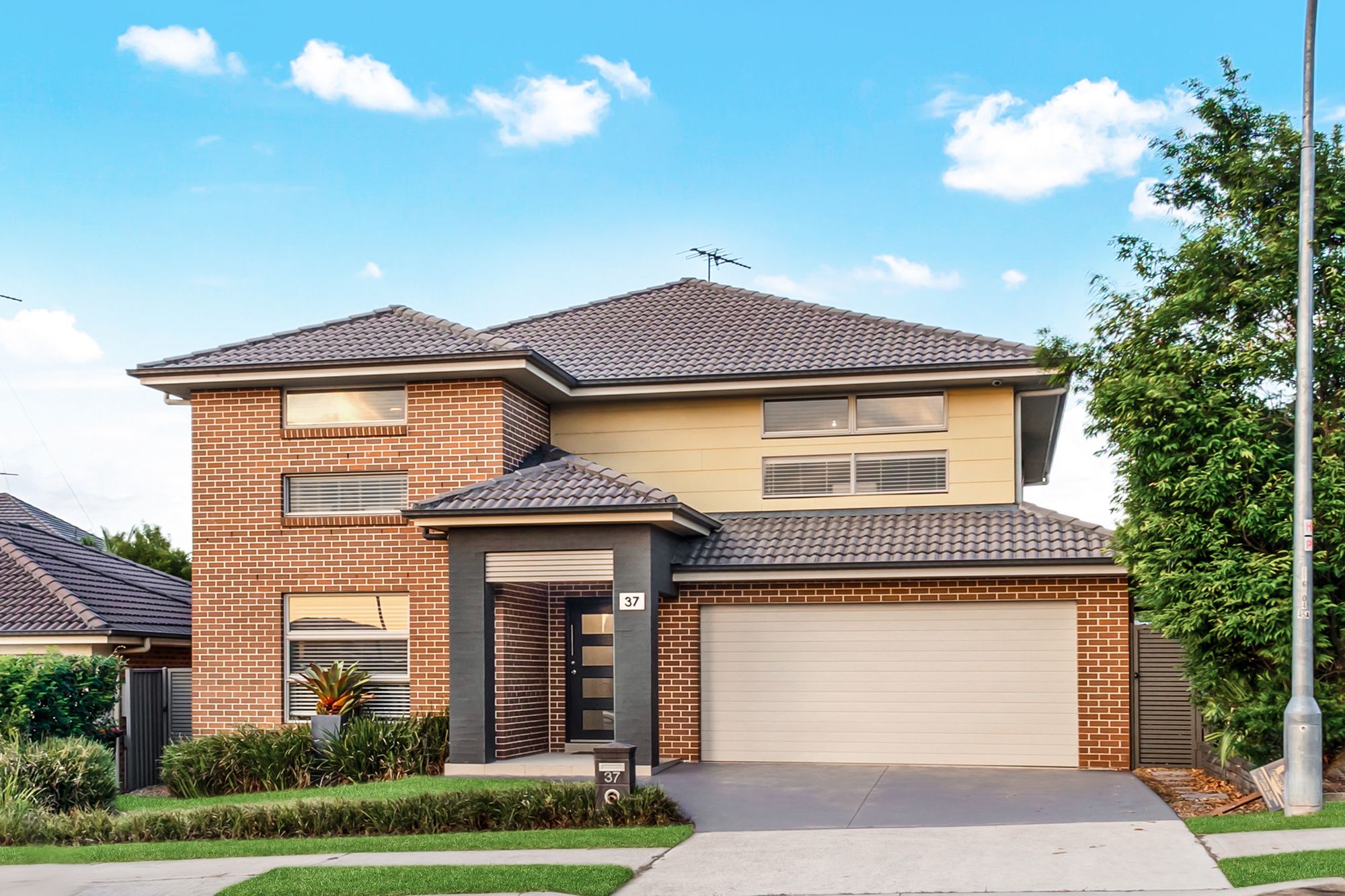 37 Glenmore Ridge Drive, Glenmore Park, NSW 2745
