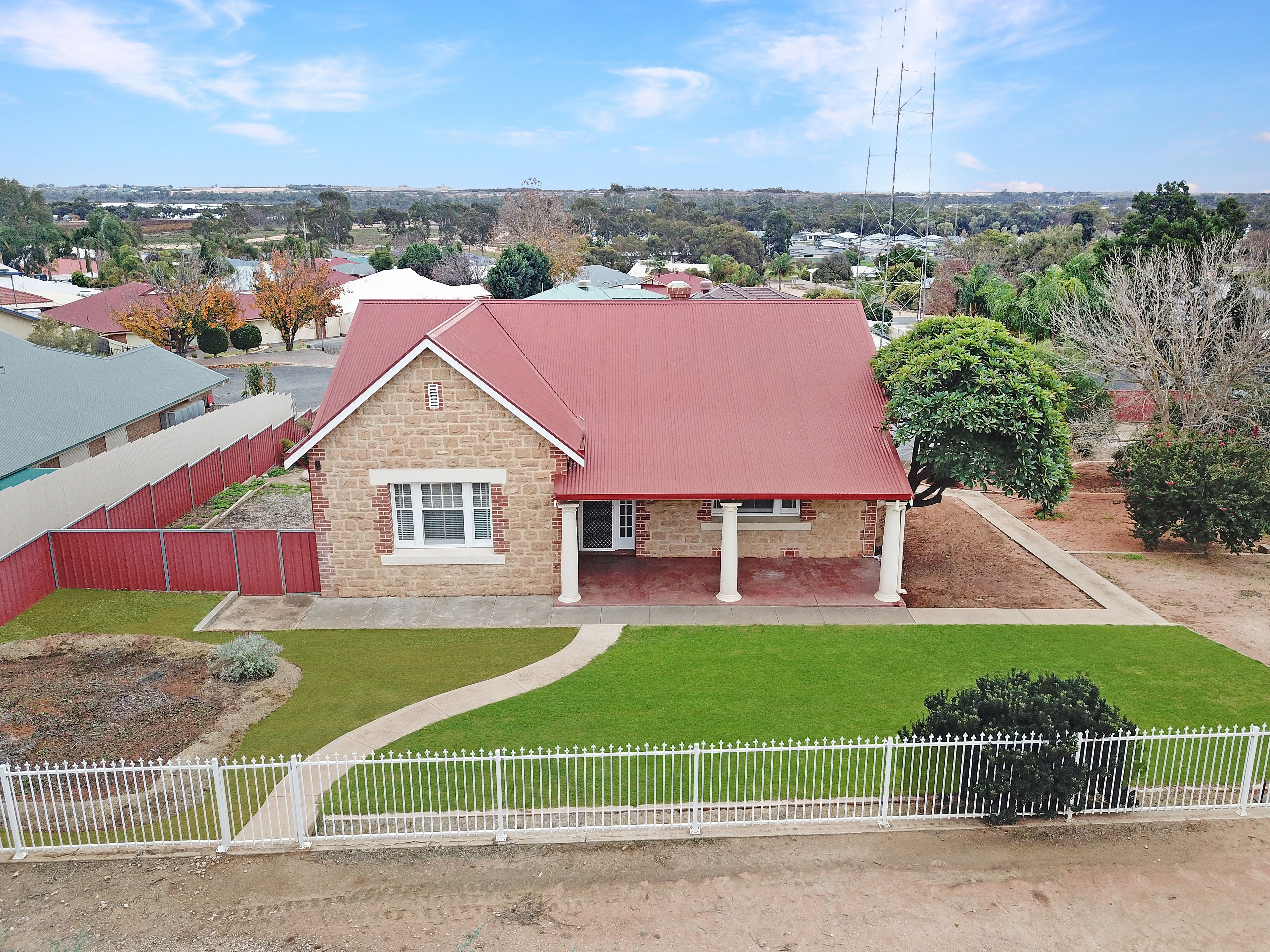 2 West Road, Waikerie, SA 5330 Sold House Ray White Renmark Waikerie