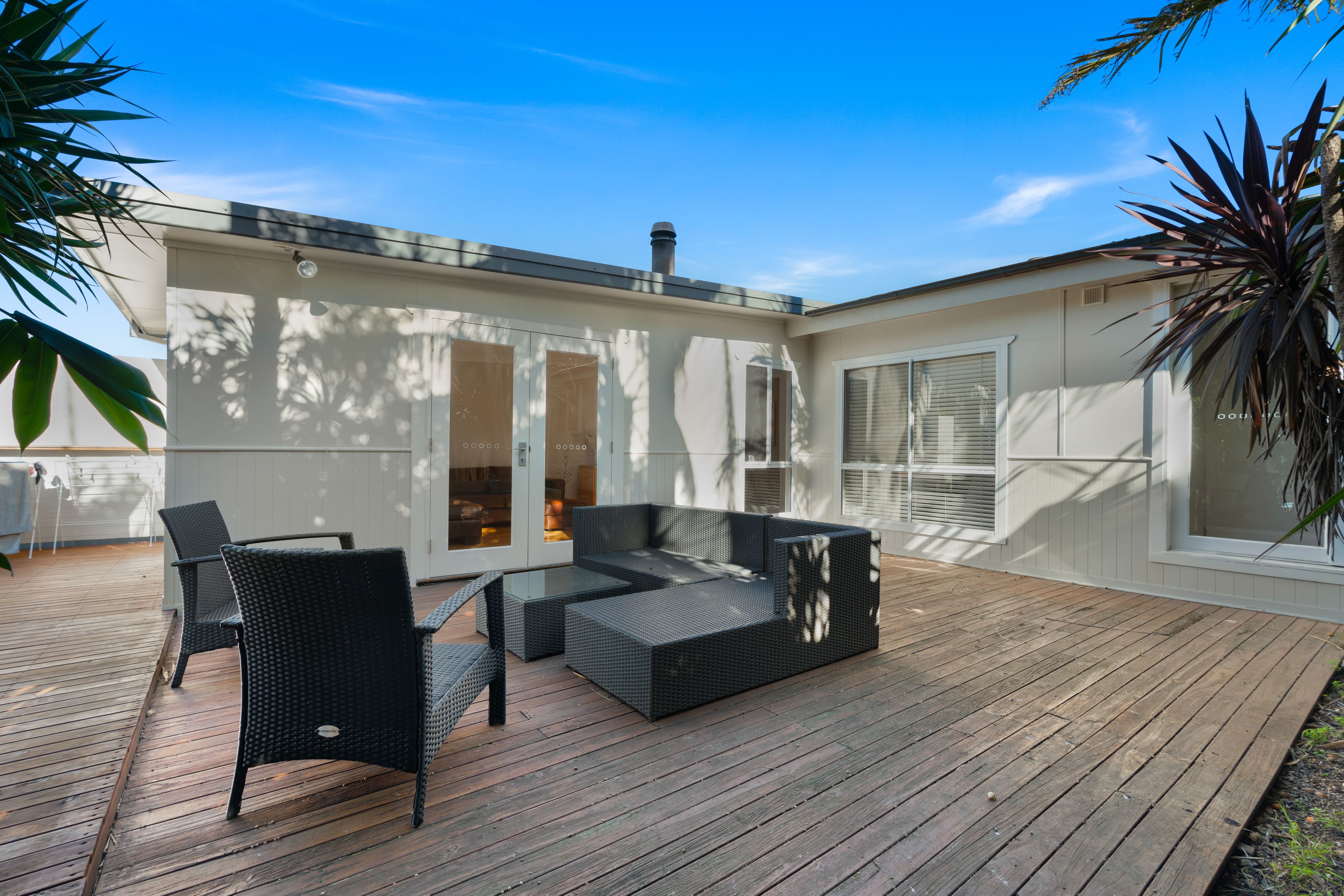 16 Tallayang Street, Bomaderry, NSW 2541
