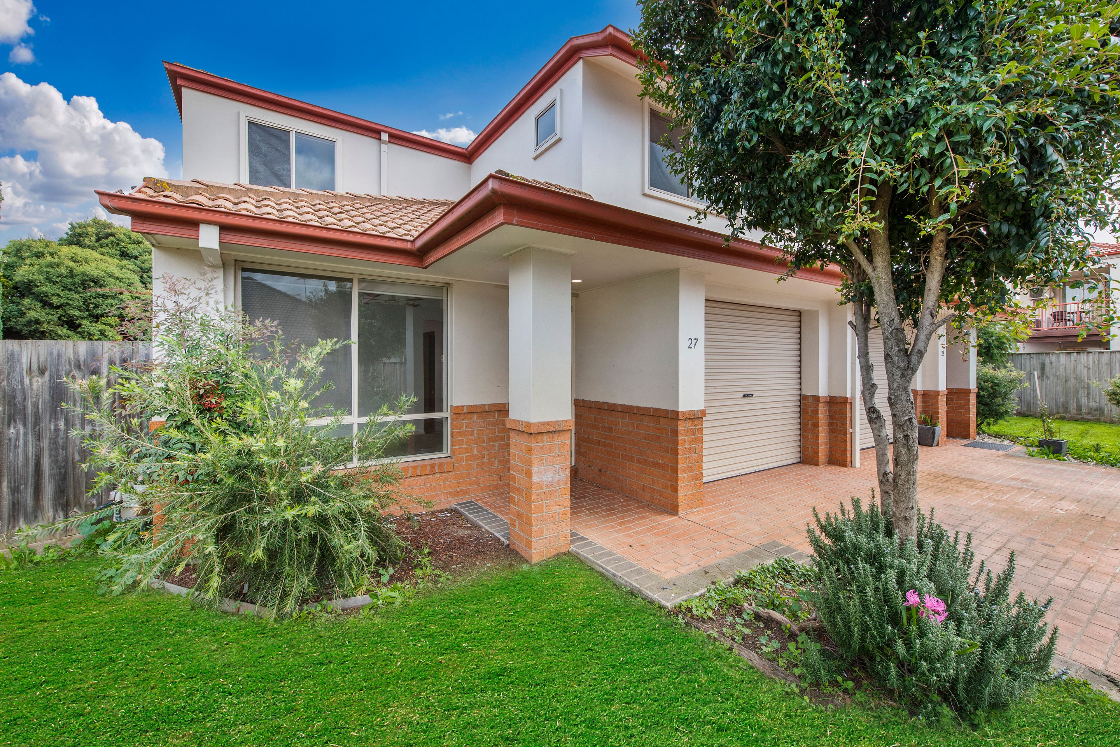 27/330 Sydenham Road, Sydenham VIC 3037