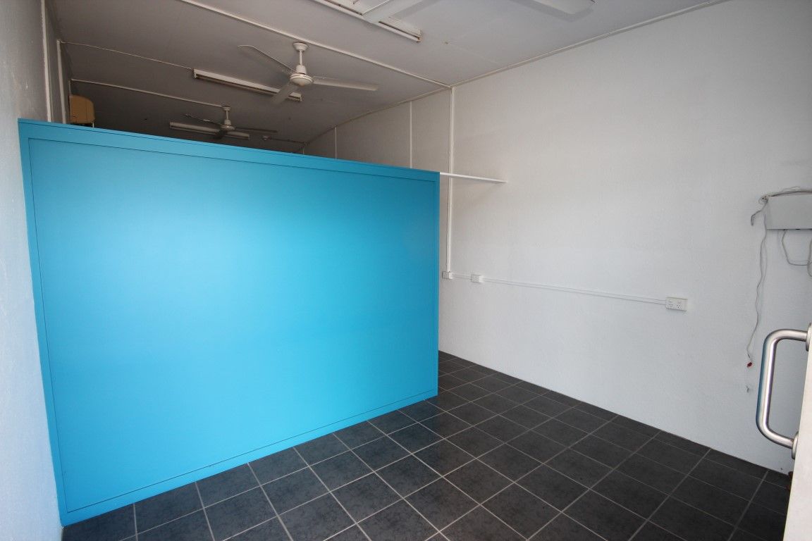 Shop C/215 Charters Towers Road, Hyde Park, QLD 4812