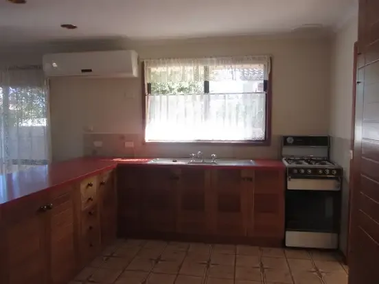 4/379 Parnall Street, Lavington, NSW 2641