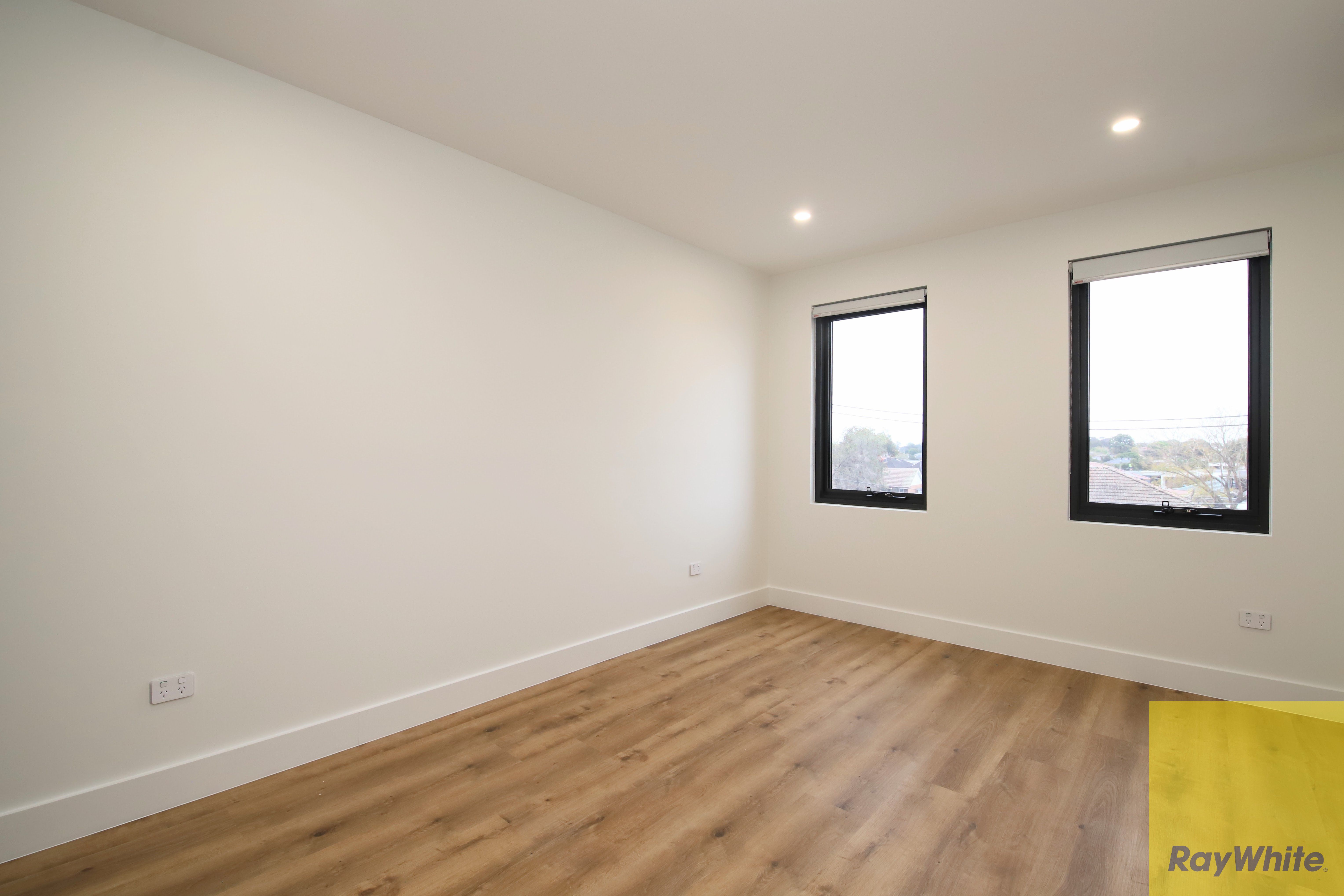 30B Hitter Avenue — photo 10 of 15