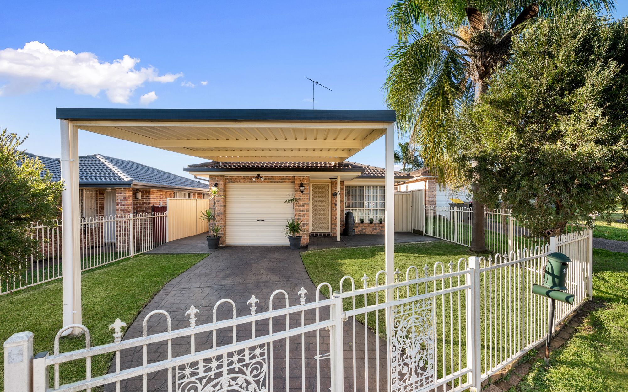 6 Blackwood Avenue, Minto, NSW 2566