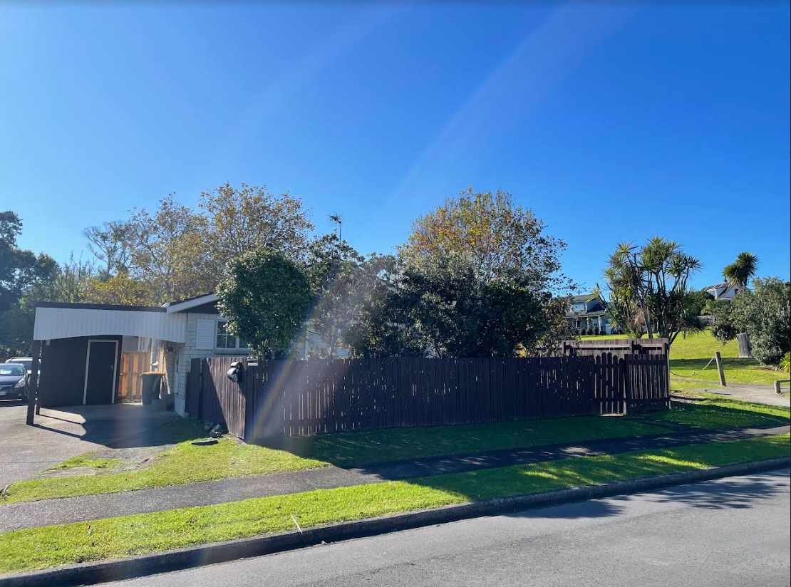 1/24 Cairngorm Place, Highland Park, Manukau City