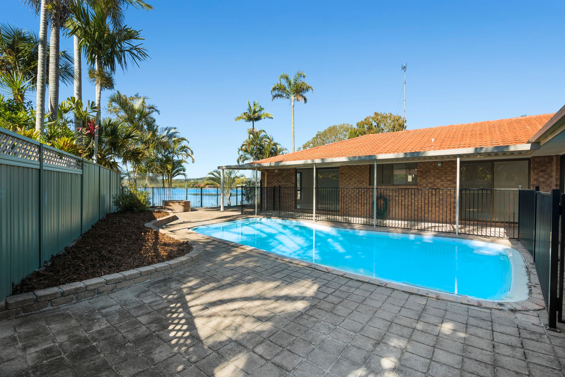 45 Cyclades Crescent, Currumbin Waters, QLD 4223