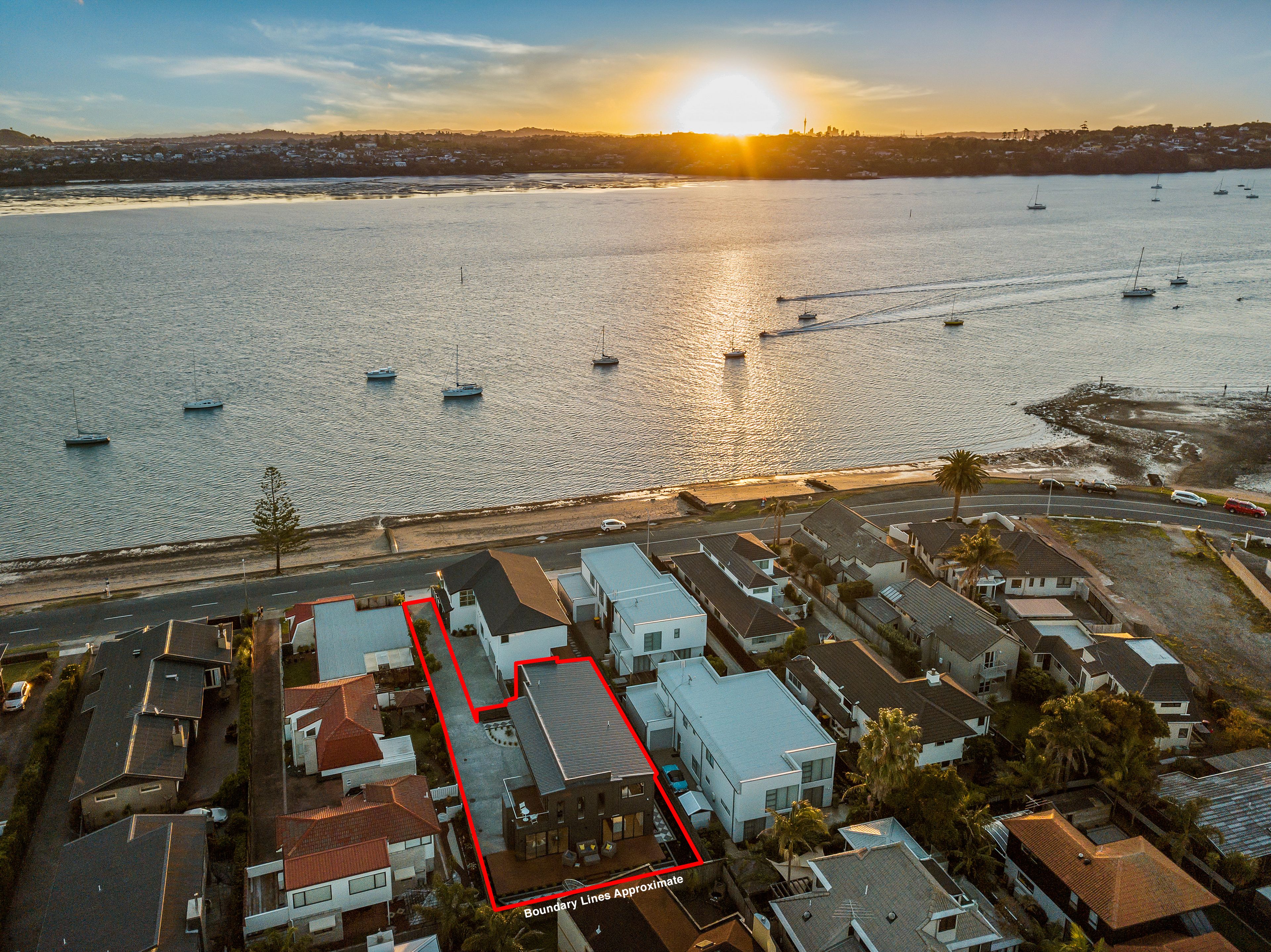 9A The Parade, Bucklands Beach, Manukau City