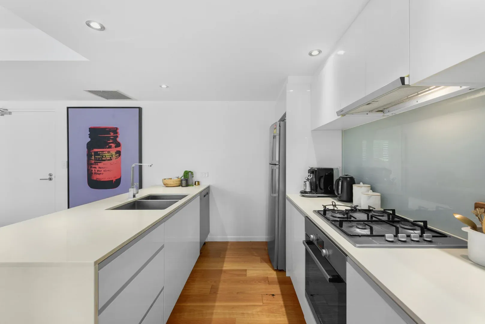12/2 Barramul Street — photo 3 of 13