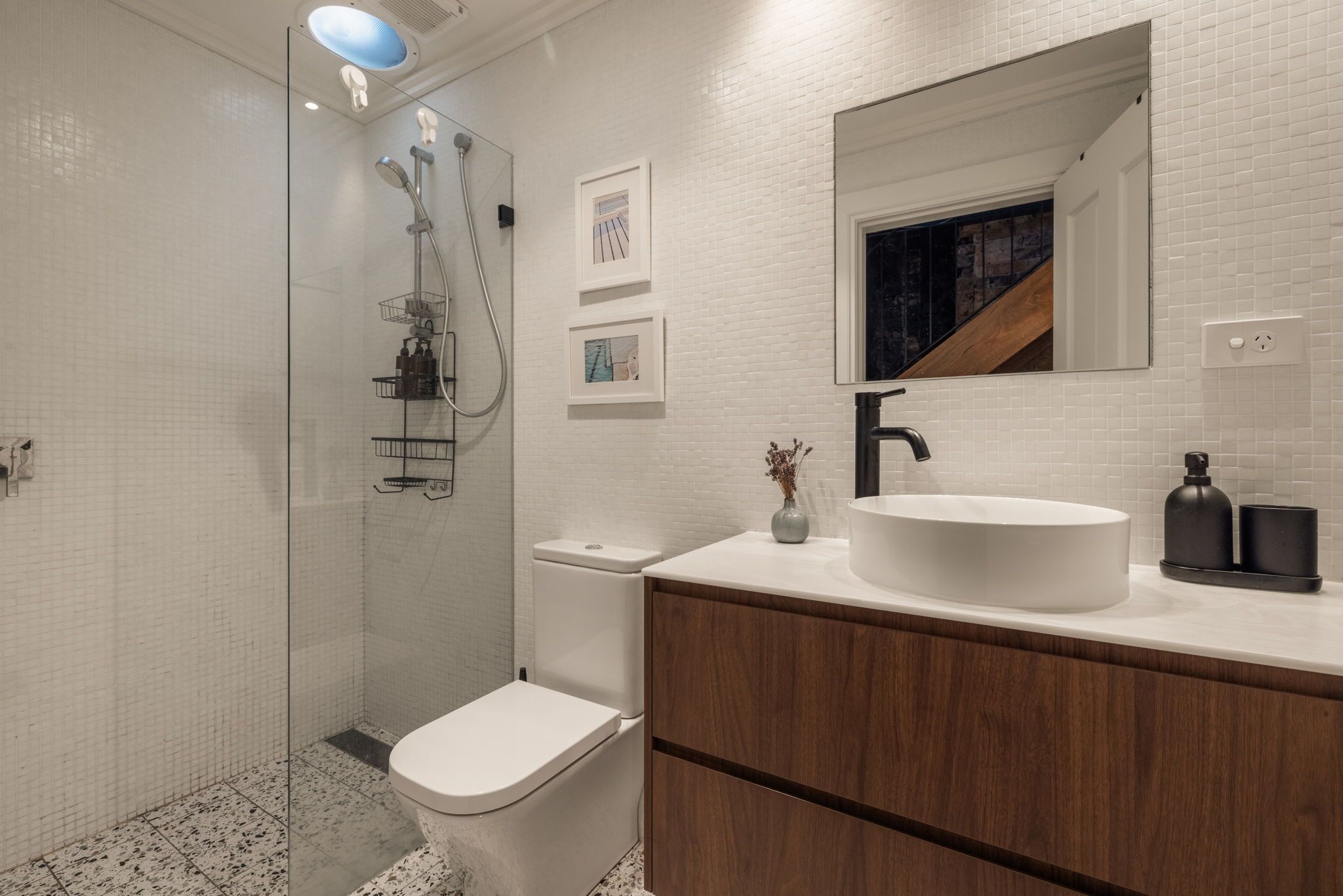 35 Caroline Street — photo 21 of 22