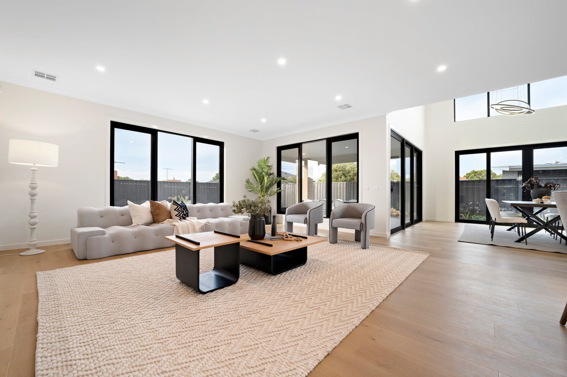 11 Mackie Road, Mulgrave, VIC 3170