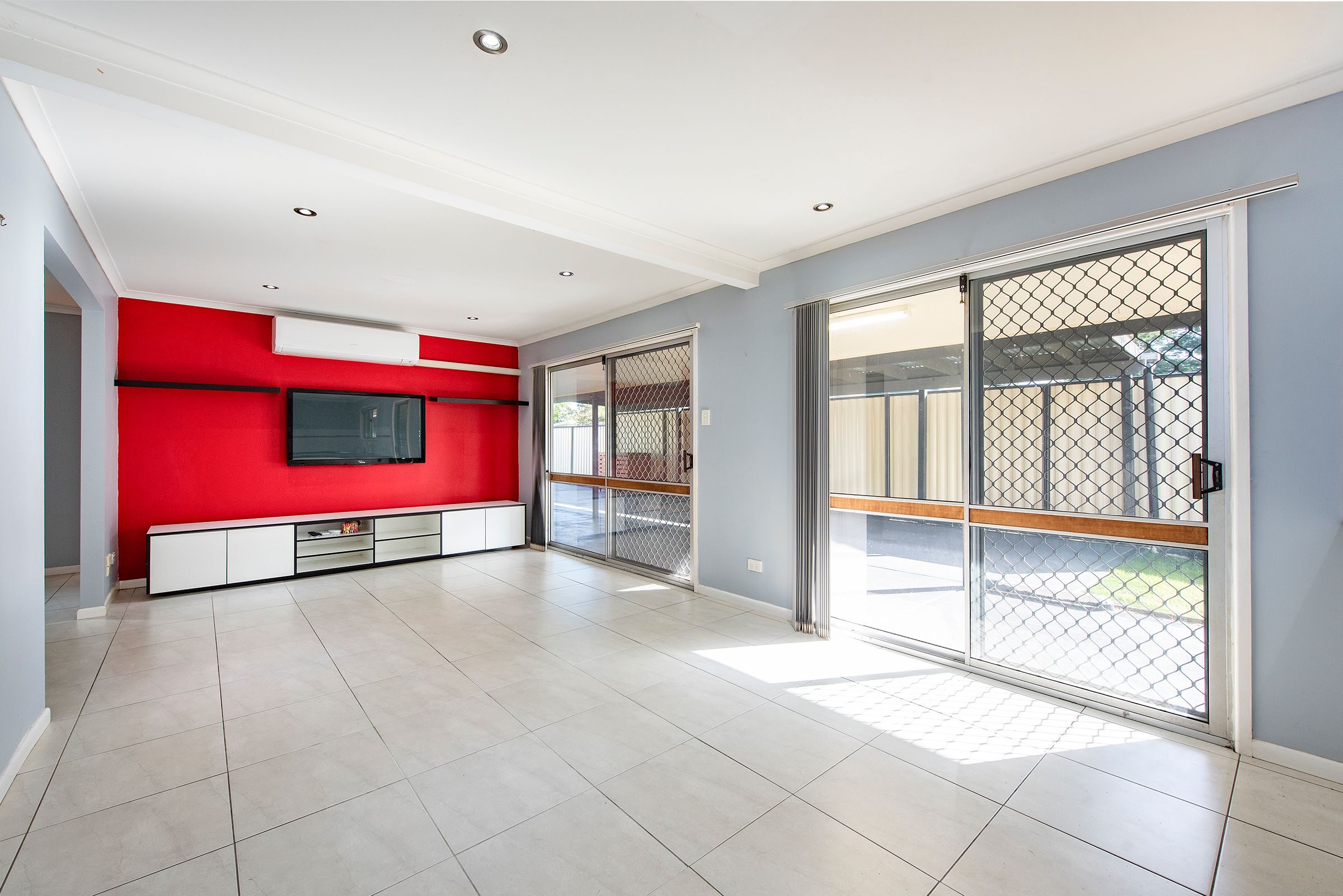 100 Jean Street, Woodridge QLD 4114