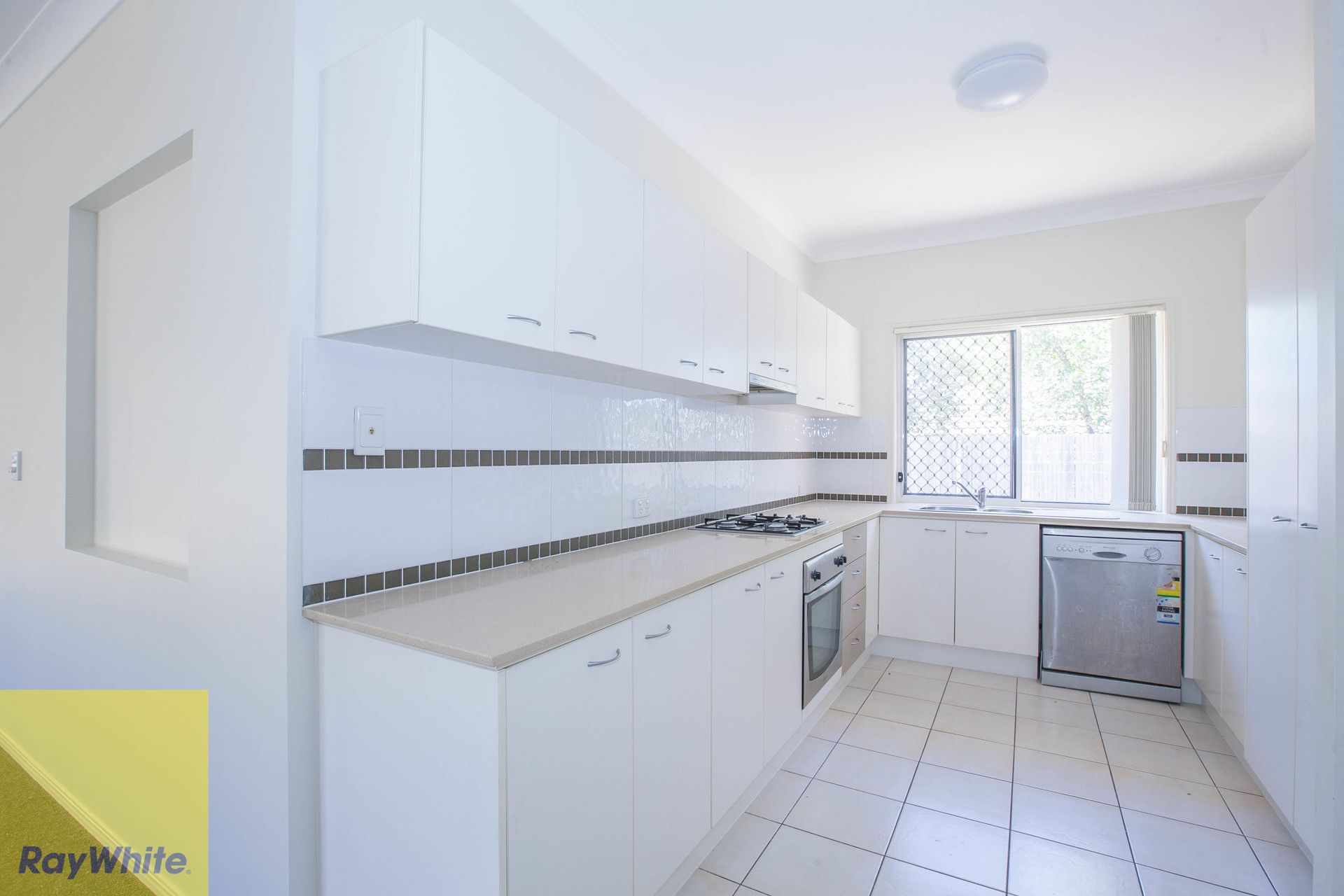 113 Highbury Drive, Redbank Plains, QLD 4301