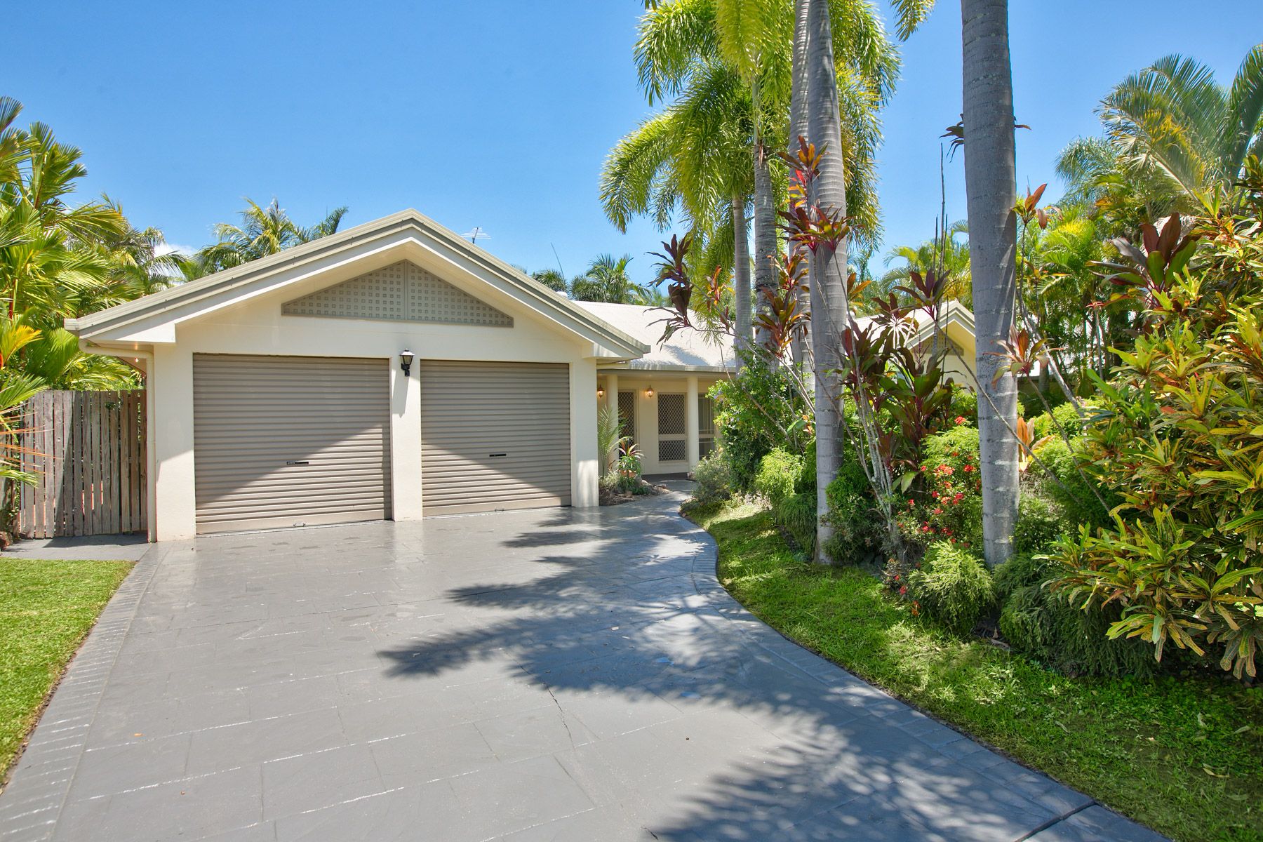 11 Miara Close, Kewarra Beach, QLD 4879