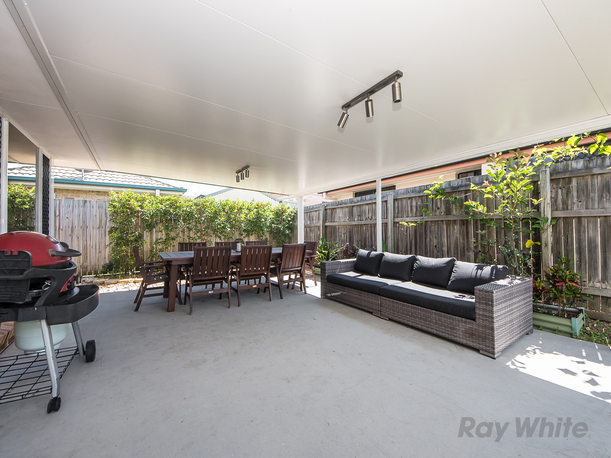 3 Greendale Place, Bracken Ridge, QLD 4017