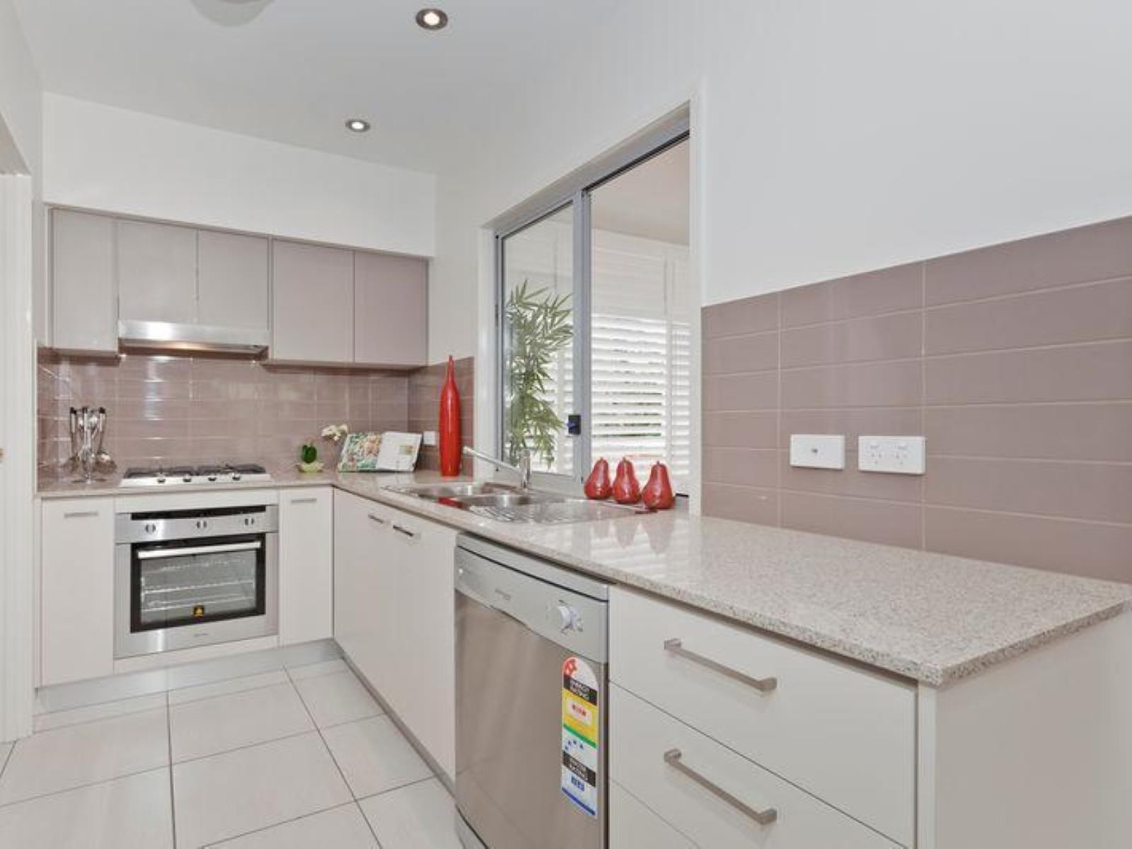 1/41 Livingstone Street, Yeerongpilly, QLD 4105